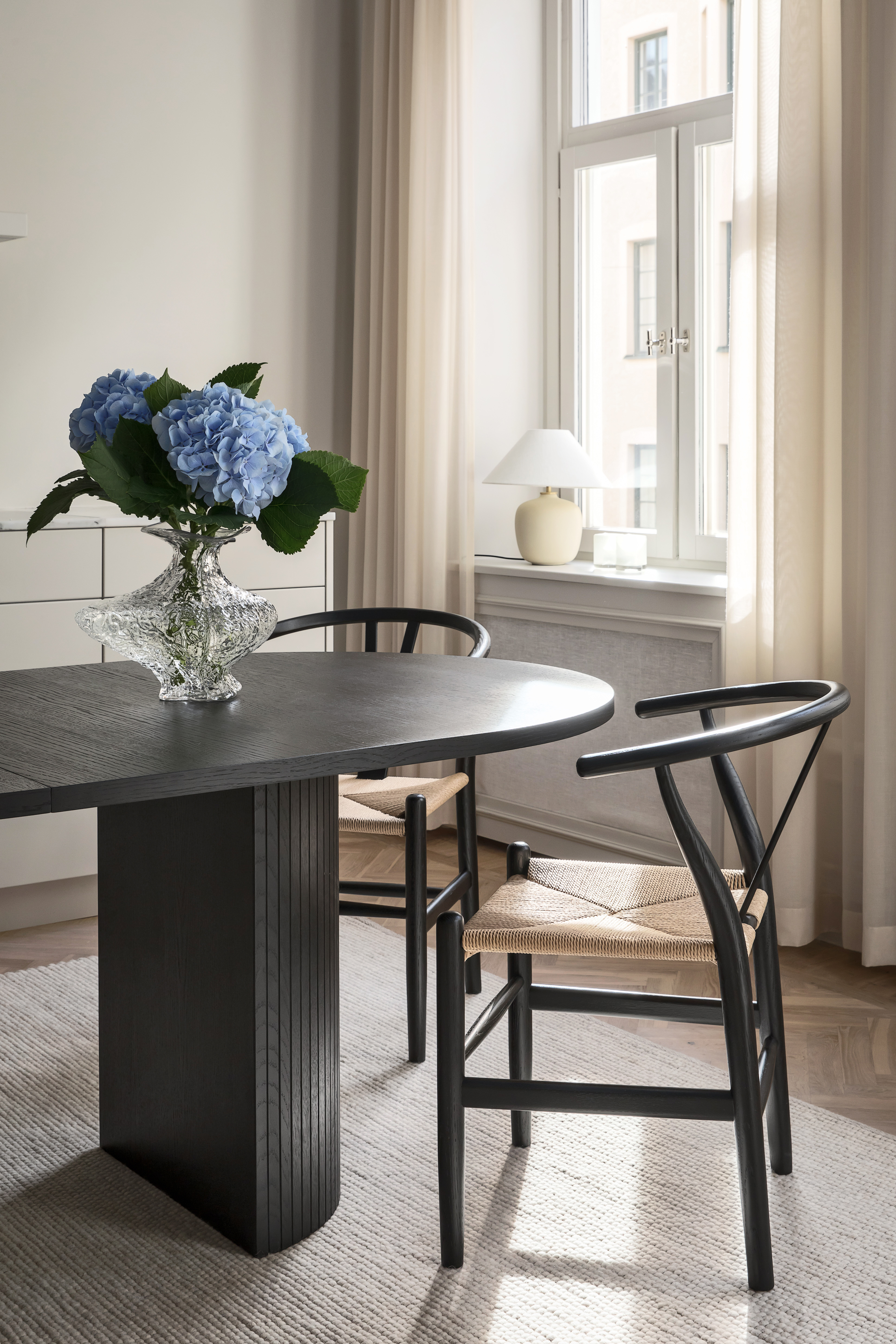 Sleepo Collection Clara Matstol Svartbetsad Ek