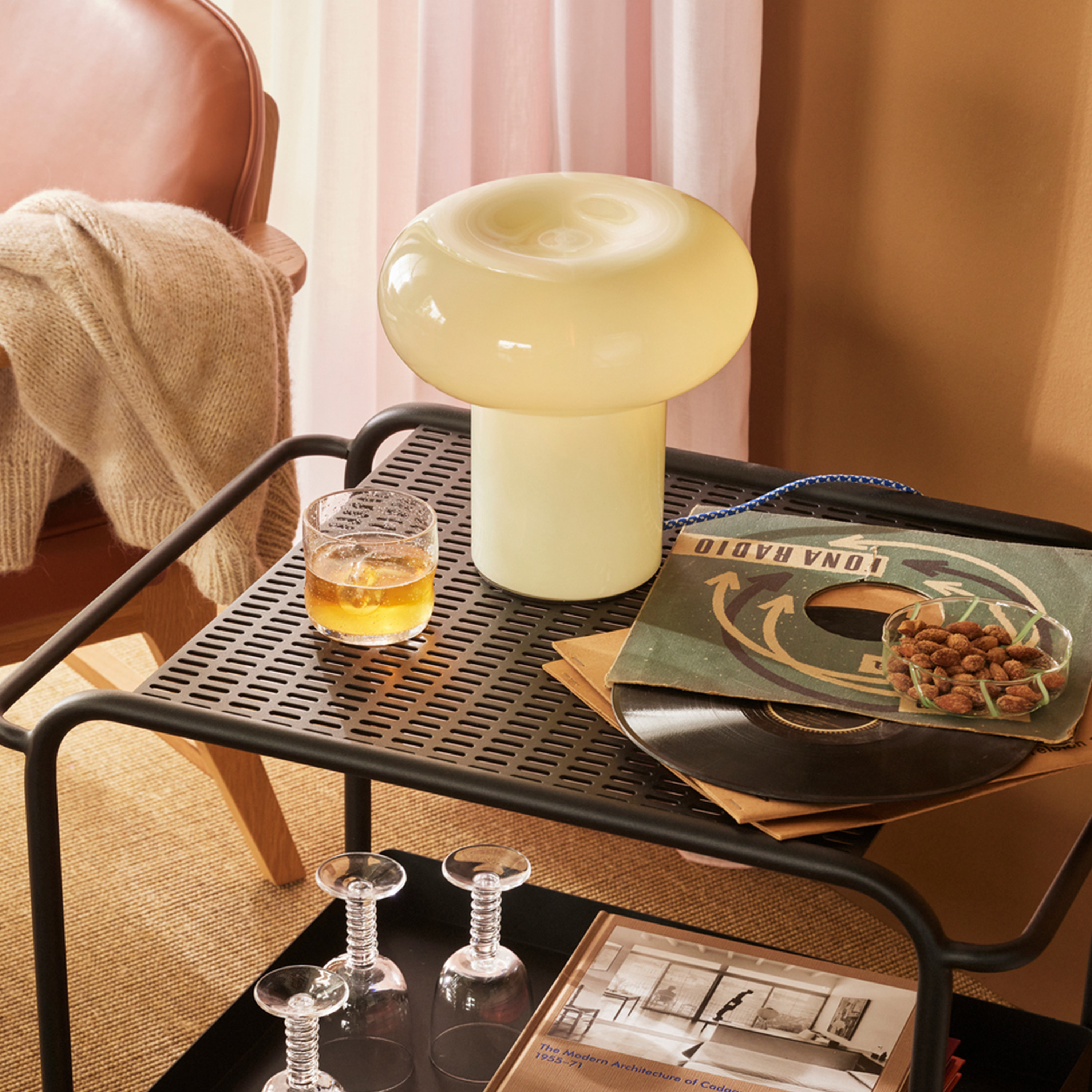 Hübsch Hues Bordslampa Light Green Ø23