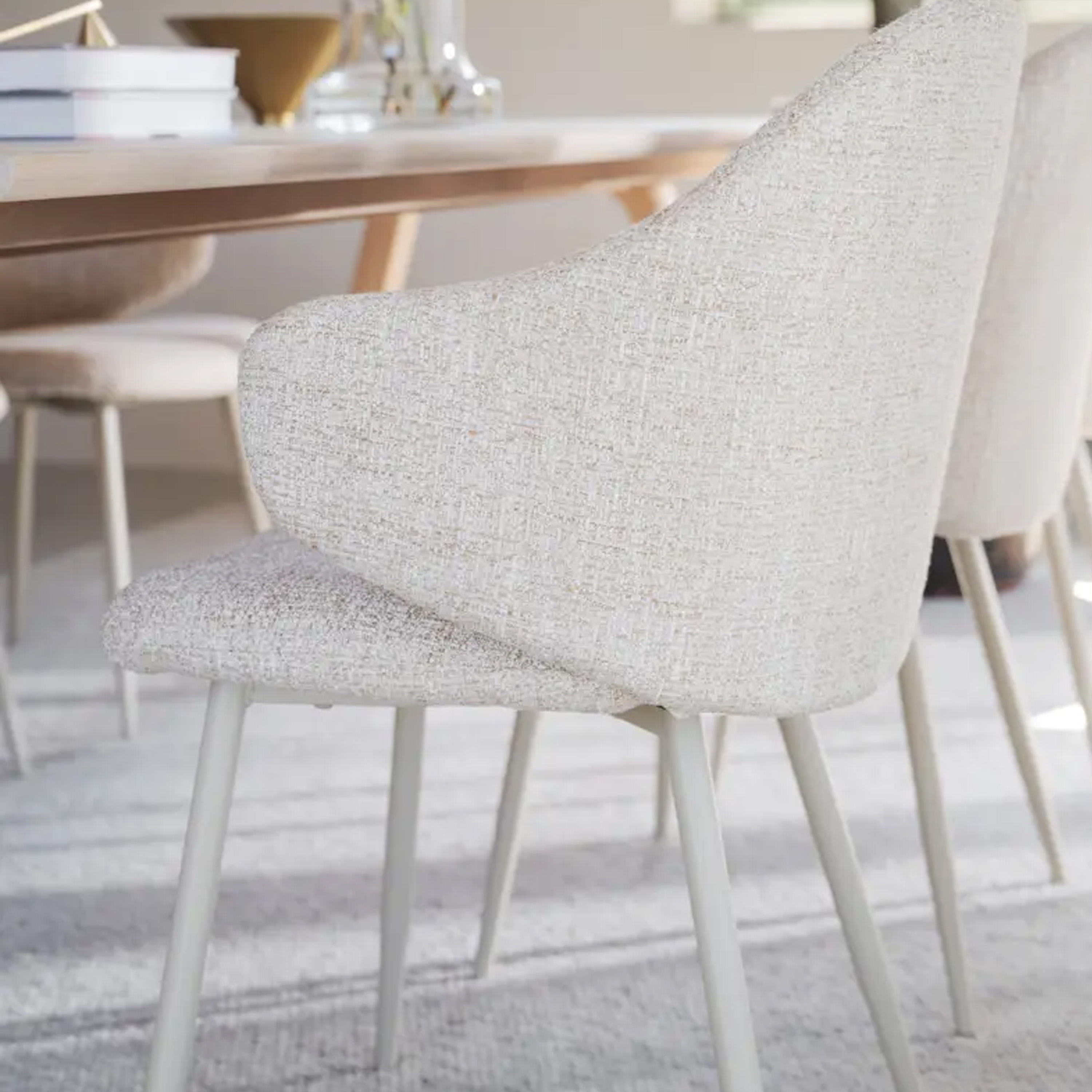 Rowico Home Drake Karmstol Beige