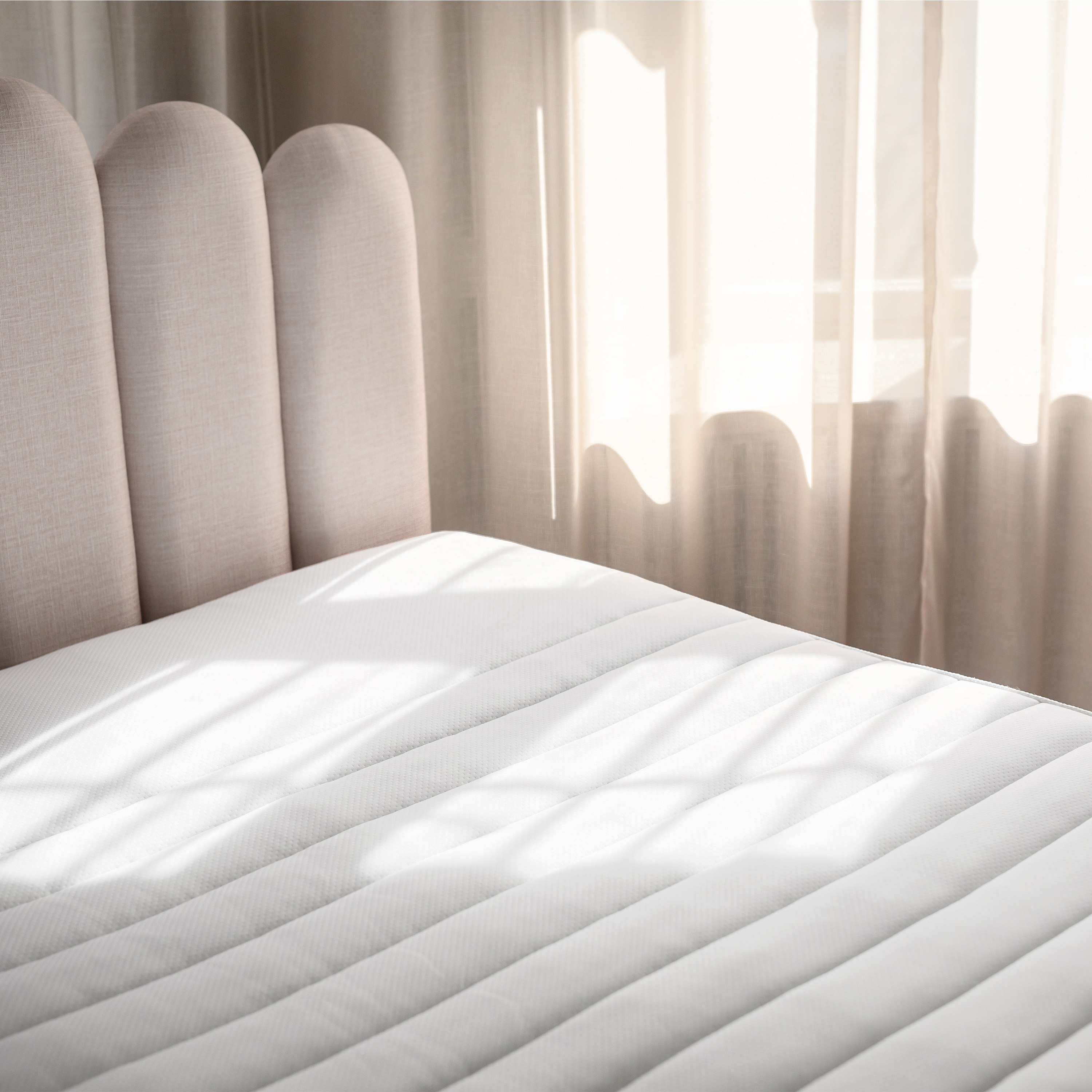 Sleepo Collection Dream Kontinentalsäng Sand 180 Medium/Medium Rundat Träben Ek 13cm