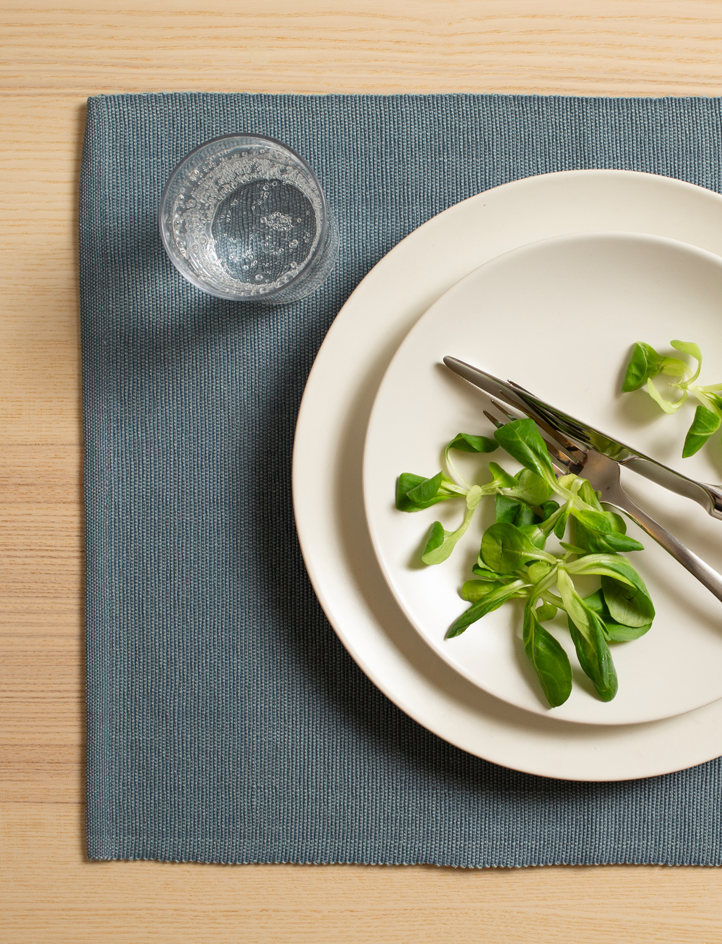 Himla Bistro Bordstablett Azur 36x47 2-pack