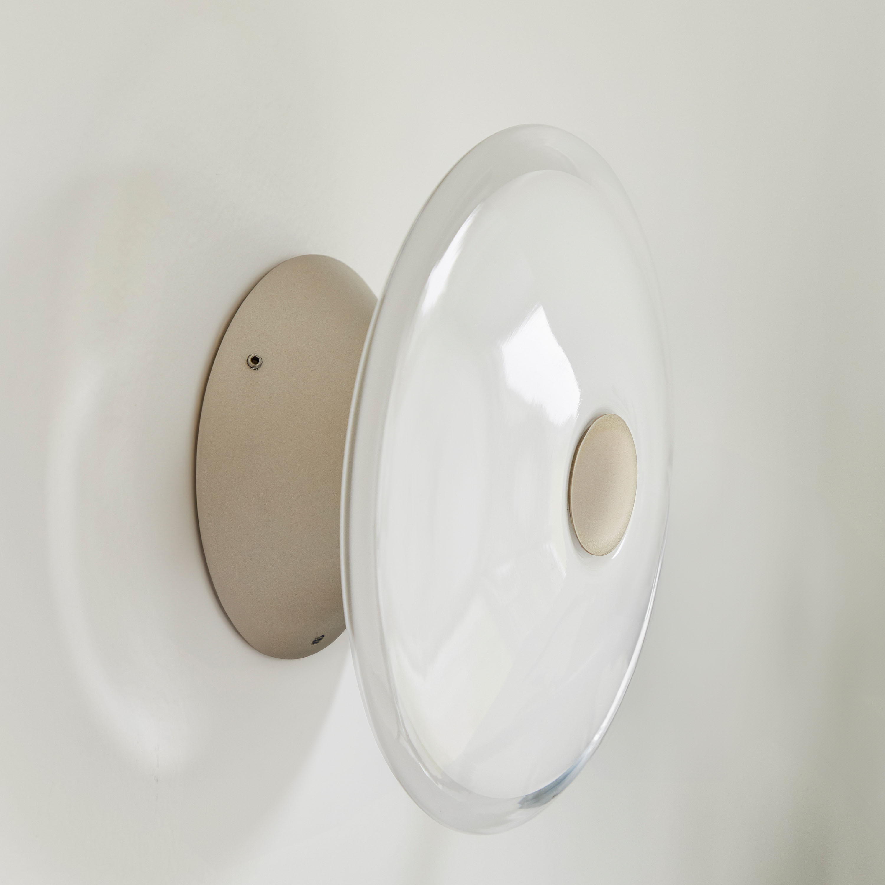 LOOM Design Solene Vägglampa Soft Ivory Ø20