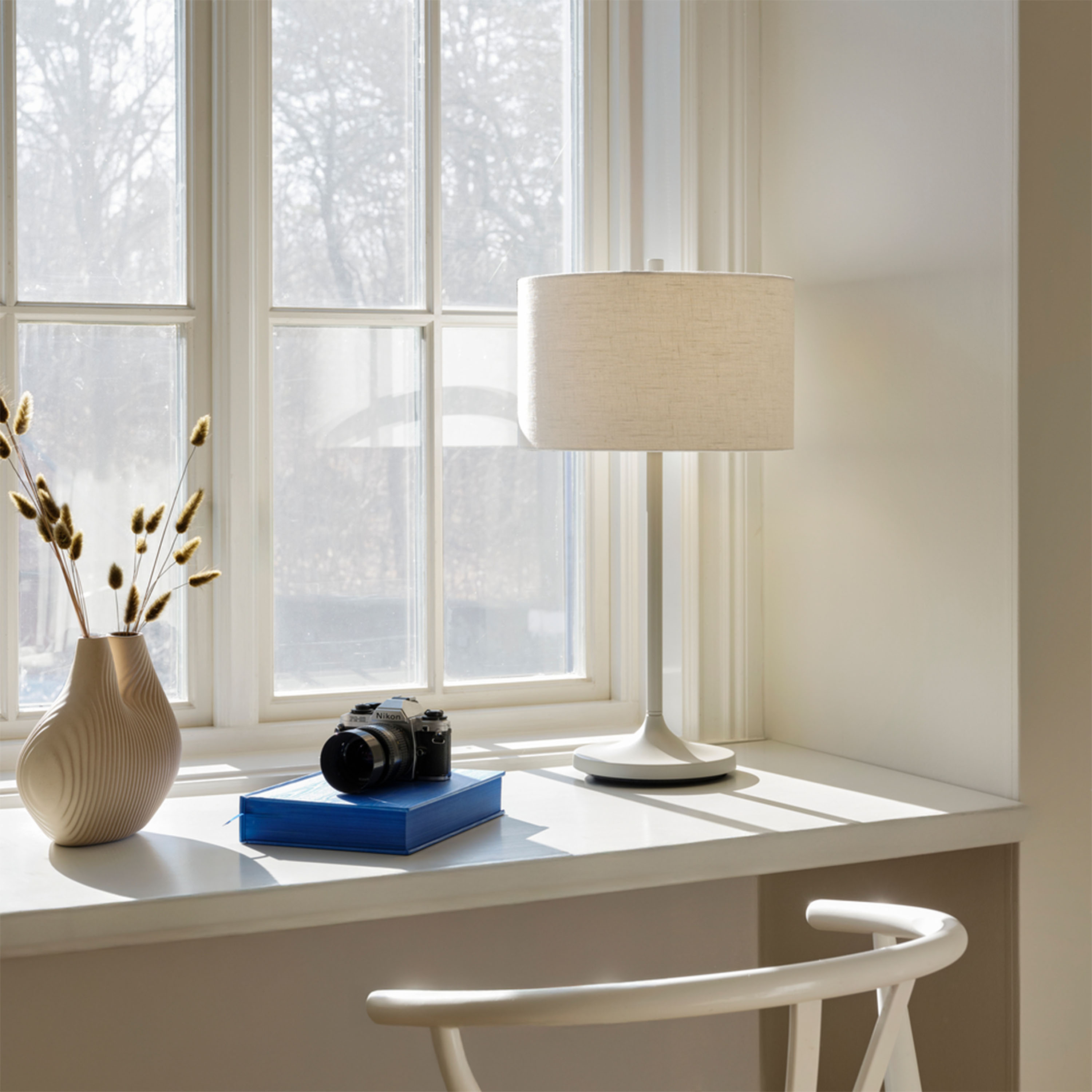 Belid Soft Bordslampa Linne Vit/Sand Ø34