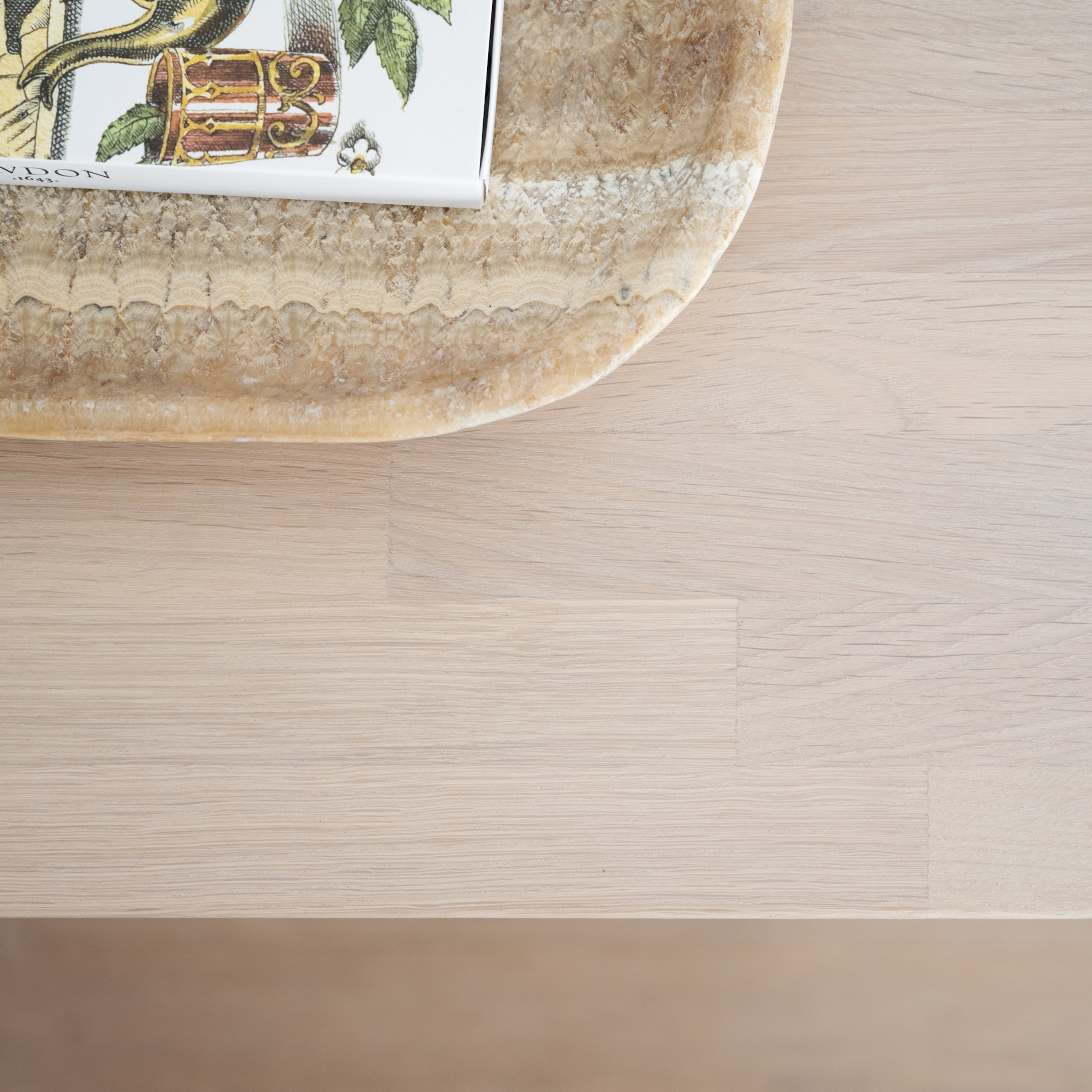 Rowico Home Markham Konsolbord Vitpigmenterad 140cm