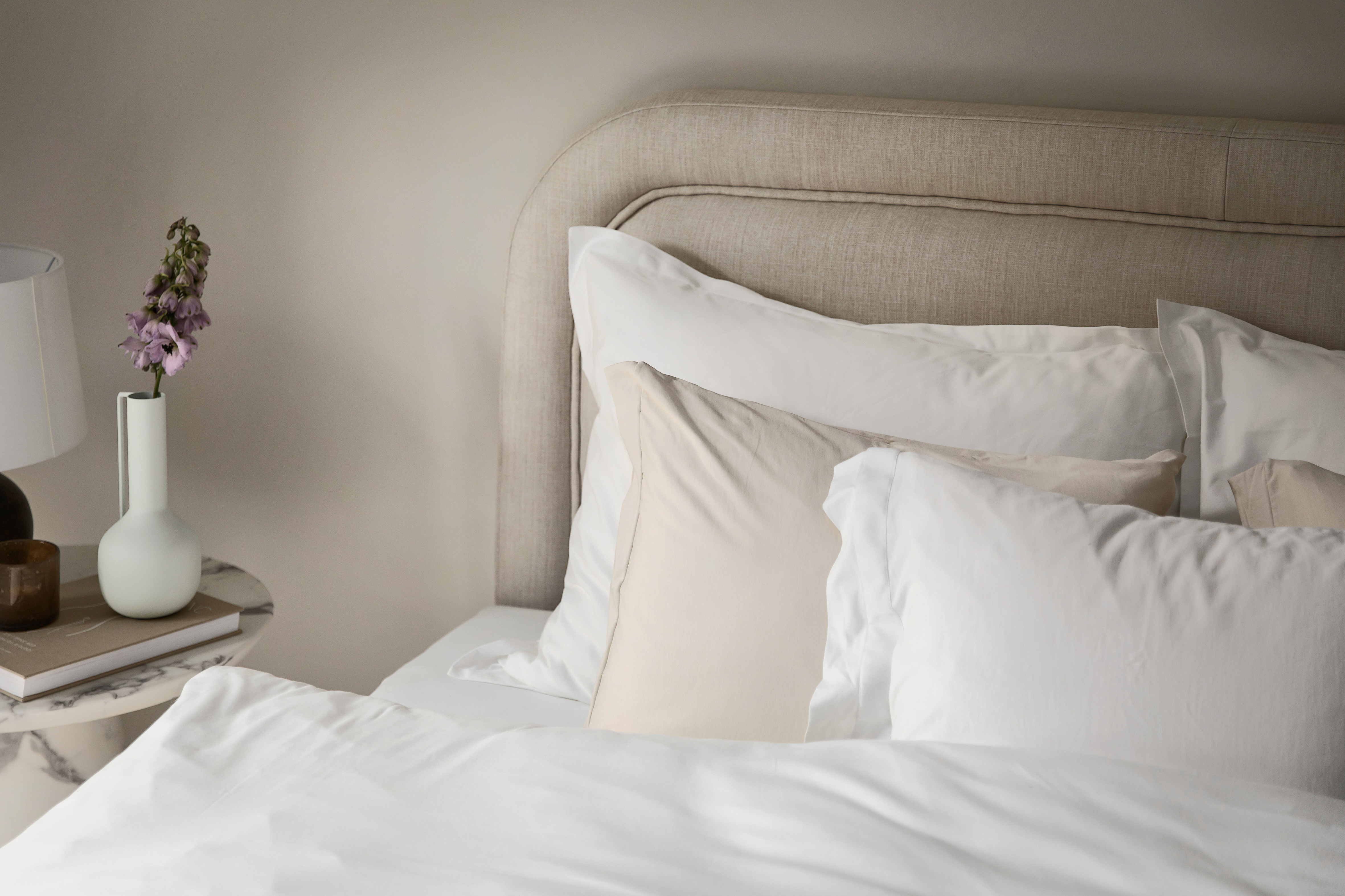 Sleepo Collection Celine Sängynpääty Luonnonväri 180 cm