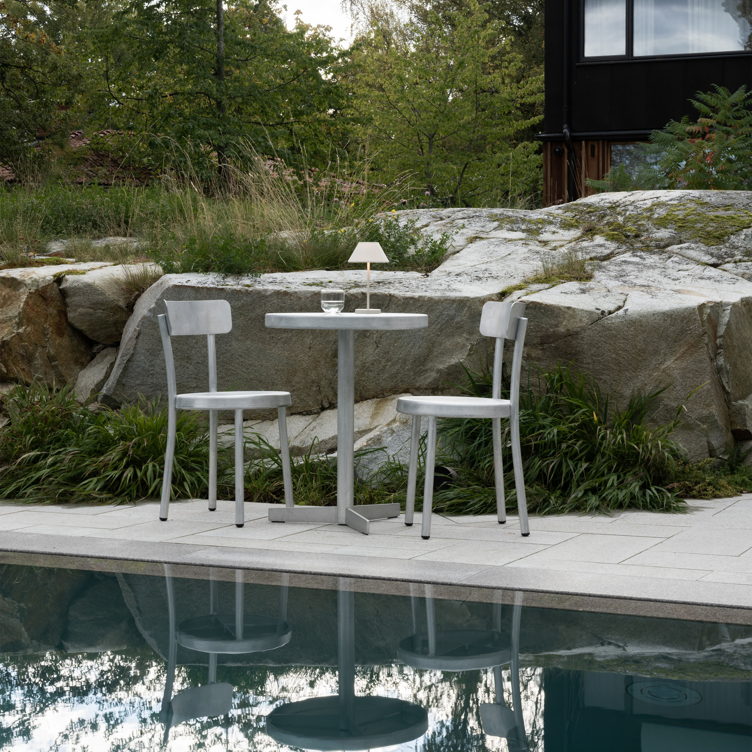 Watt &amp; Veke Teya Tragbare Tischleuchte Offwhite 26cm