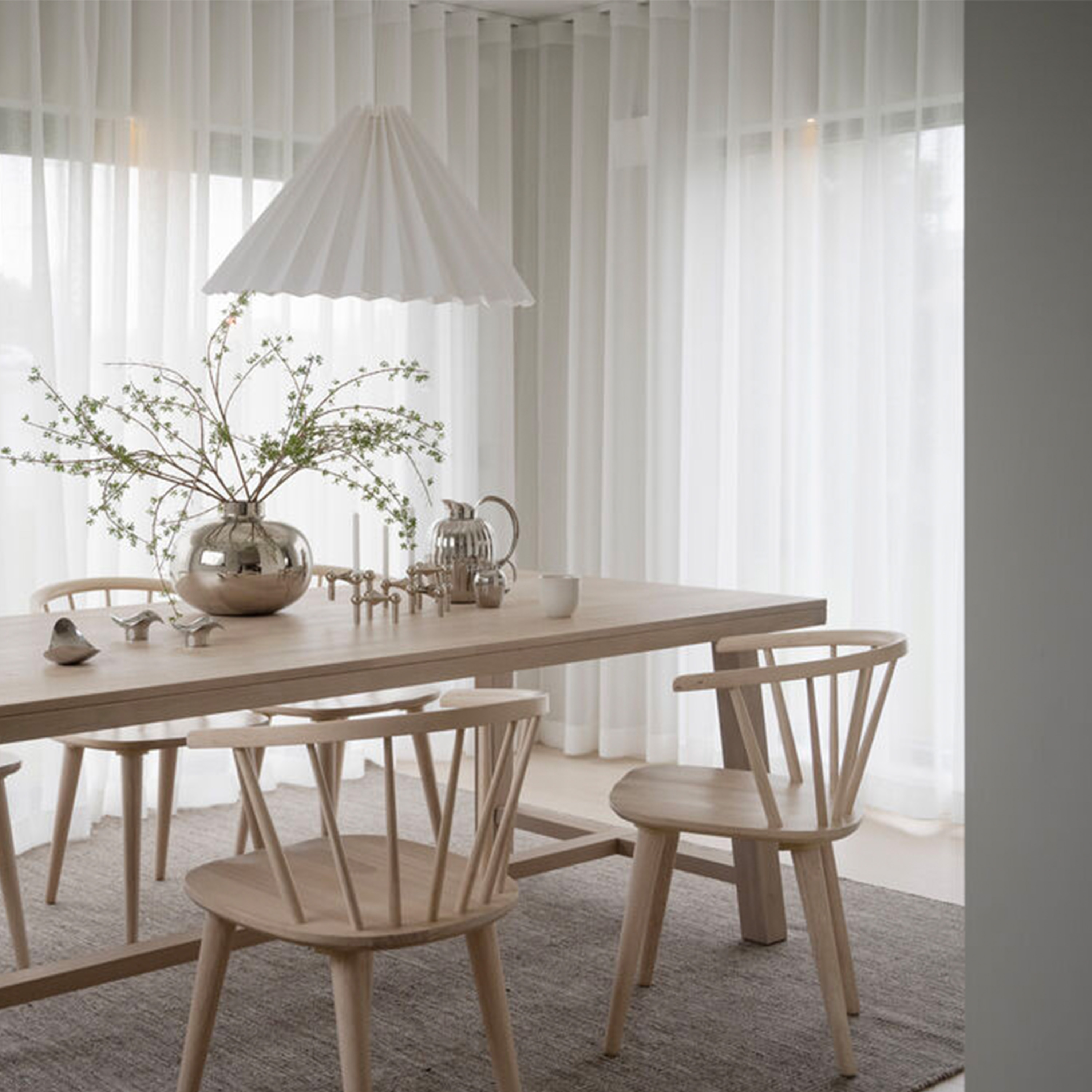 Rowico Home Carmen Matstol Vitpigmenterad