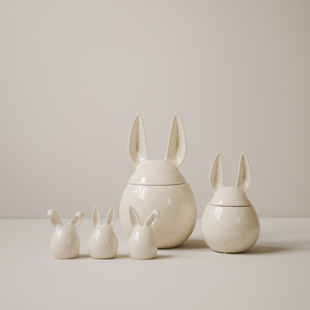 DBKD Eating Rabbit Pääsiäismuna Vanilla Large