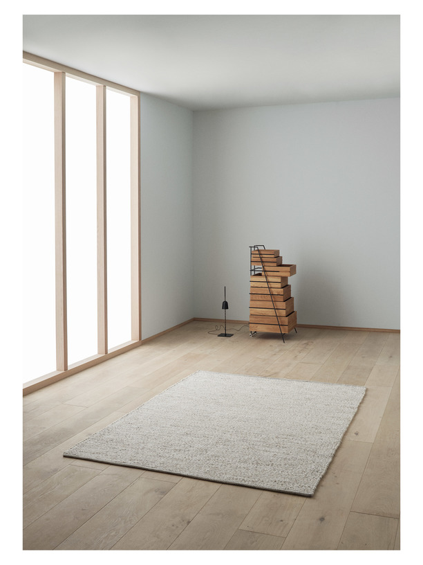 Linie Design Agner Runde Wollteppich Beige Ø240