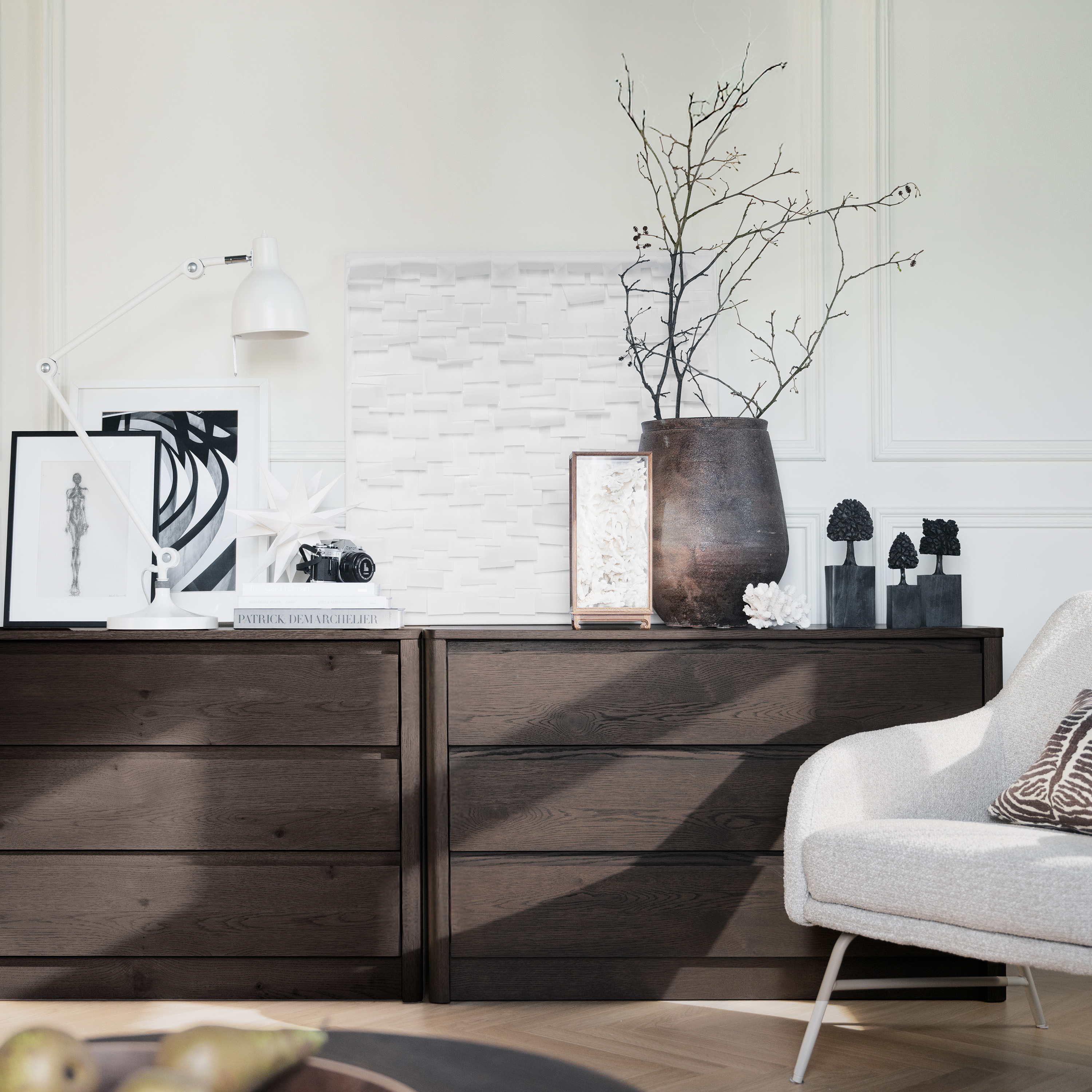 Rowico Home Melstone Kommode Braune Eiche 110x70