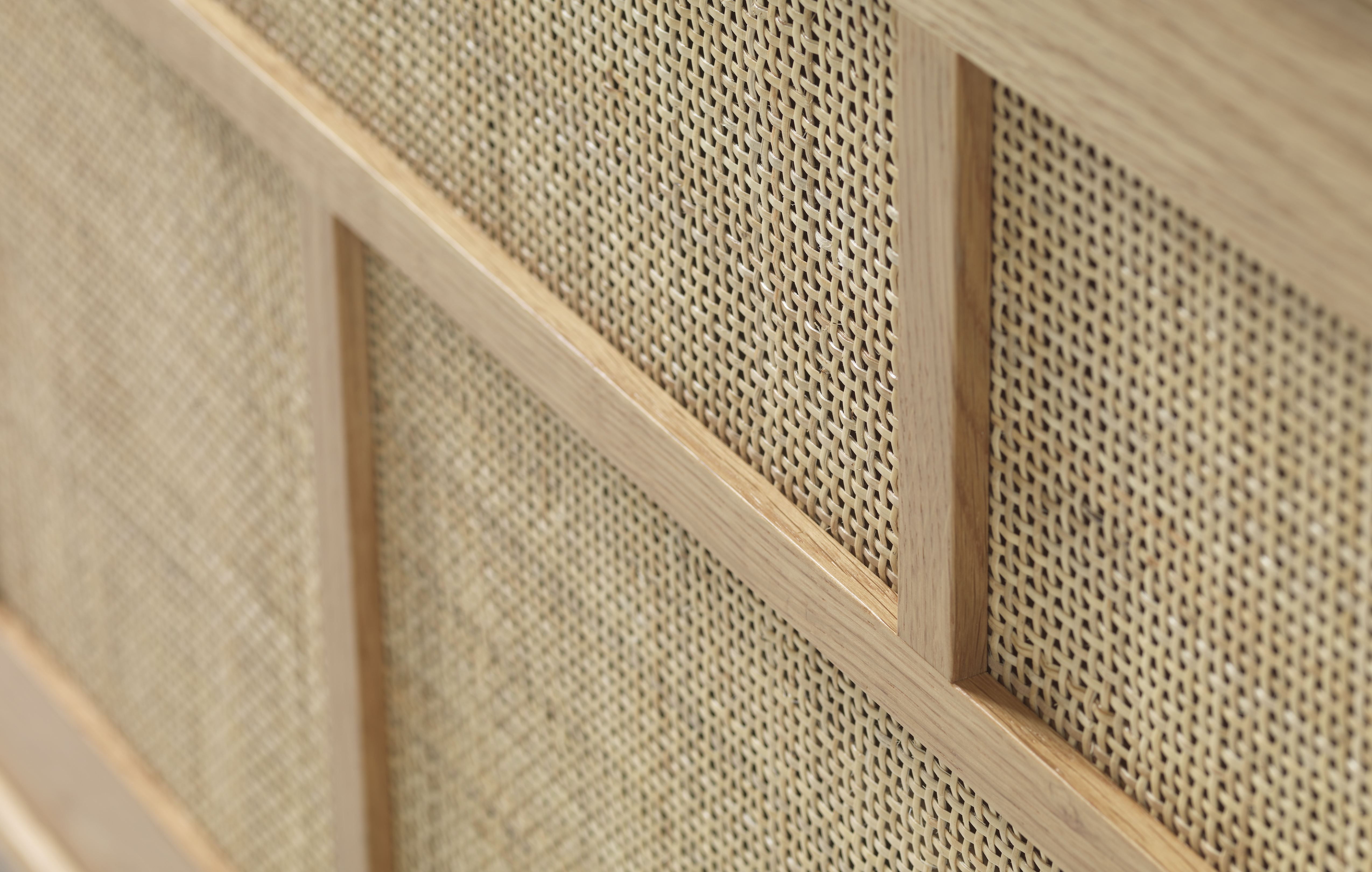 Nordic Home Sofia Sideboard Natural Oak 180cm