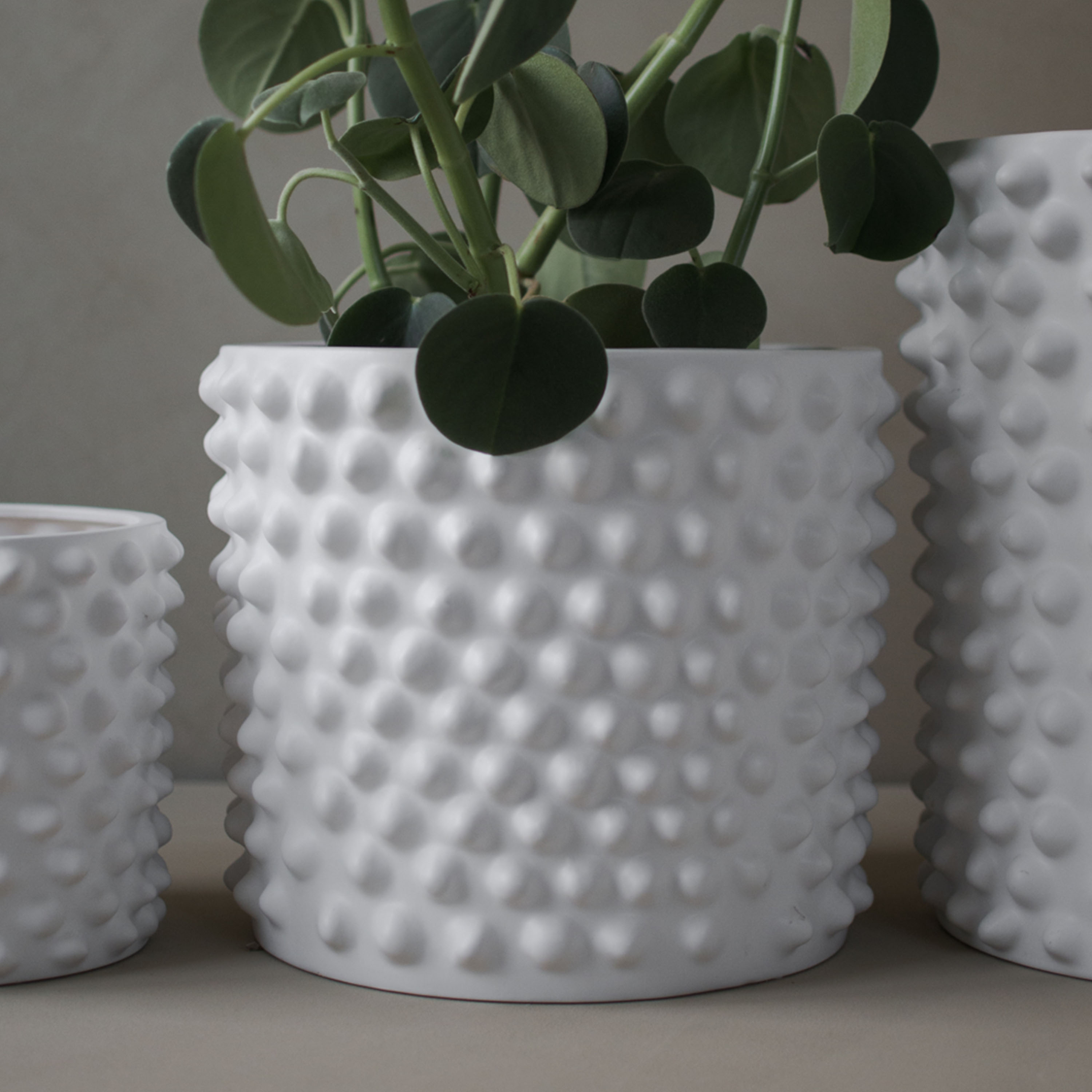 DBKD Cloudy Kruka Matte White Medium