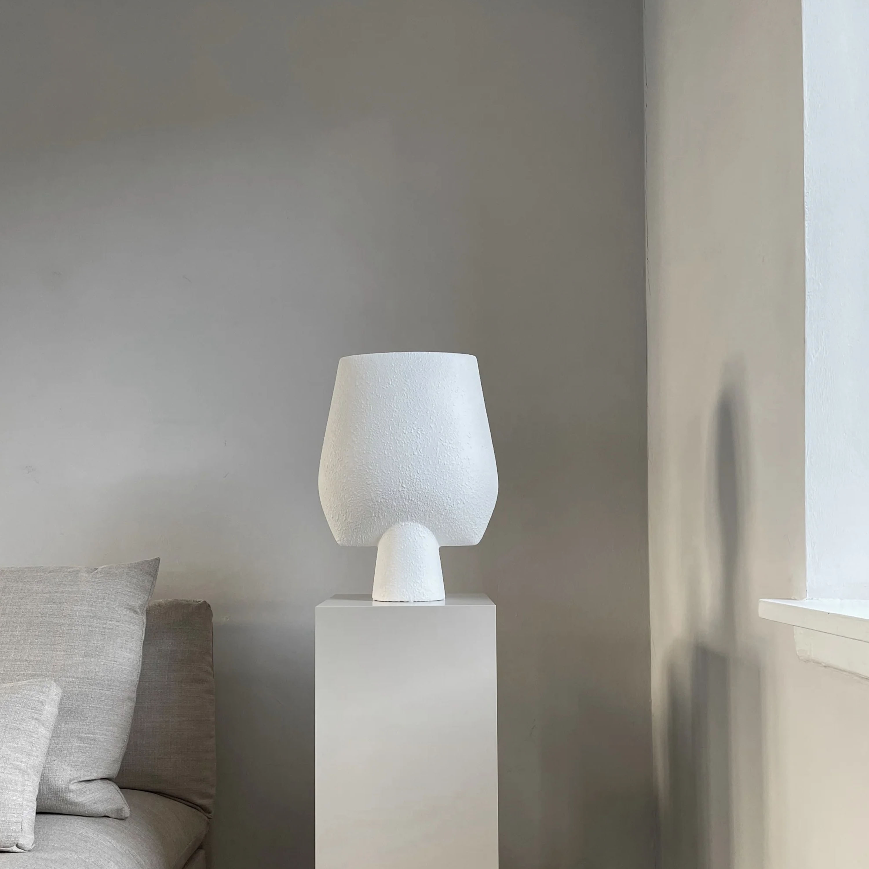 101 Copenhagen Sphere Maljakko Square Bubble White Big