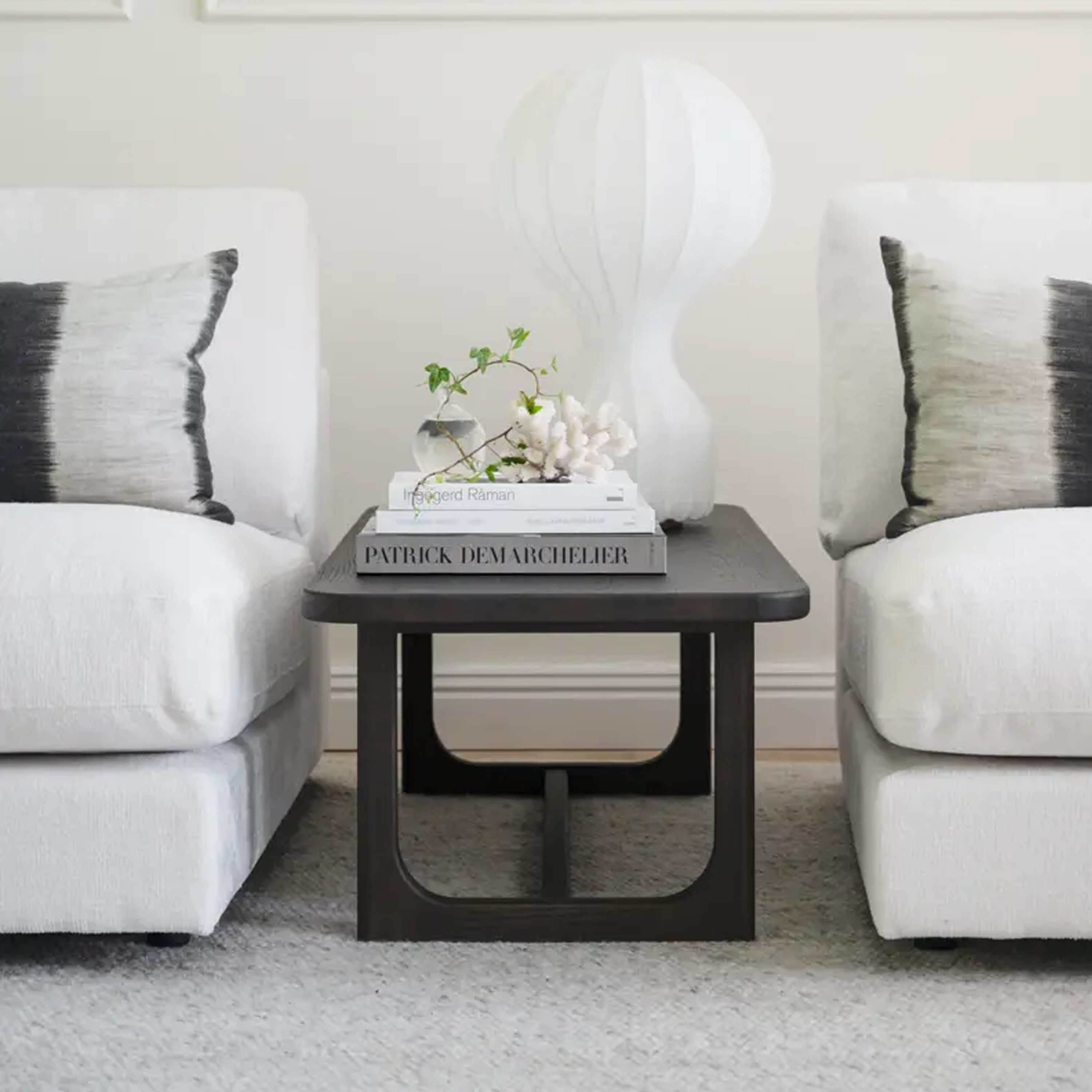 Rowico Home Driscoll Soffbord Brun Ek 103x50