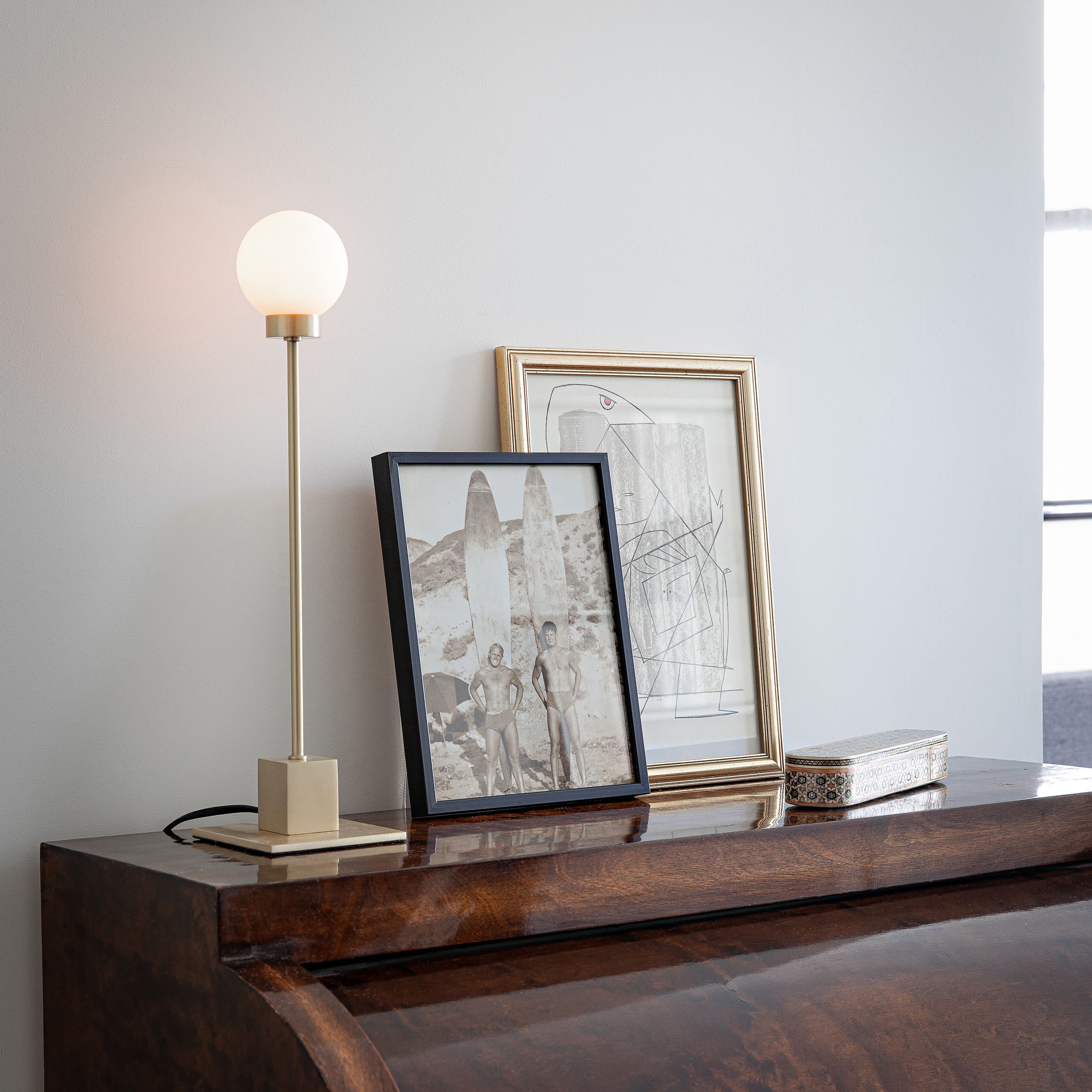 Northern Snowball Tischleuchte Brass