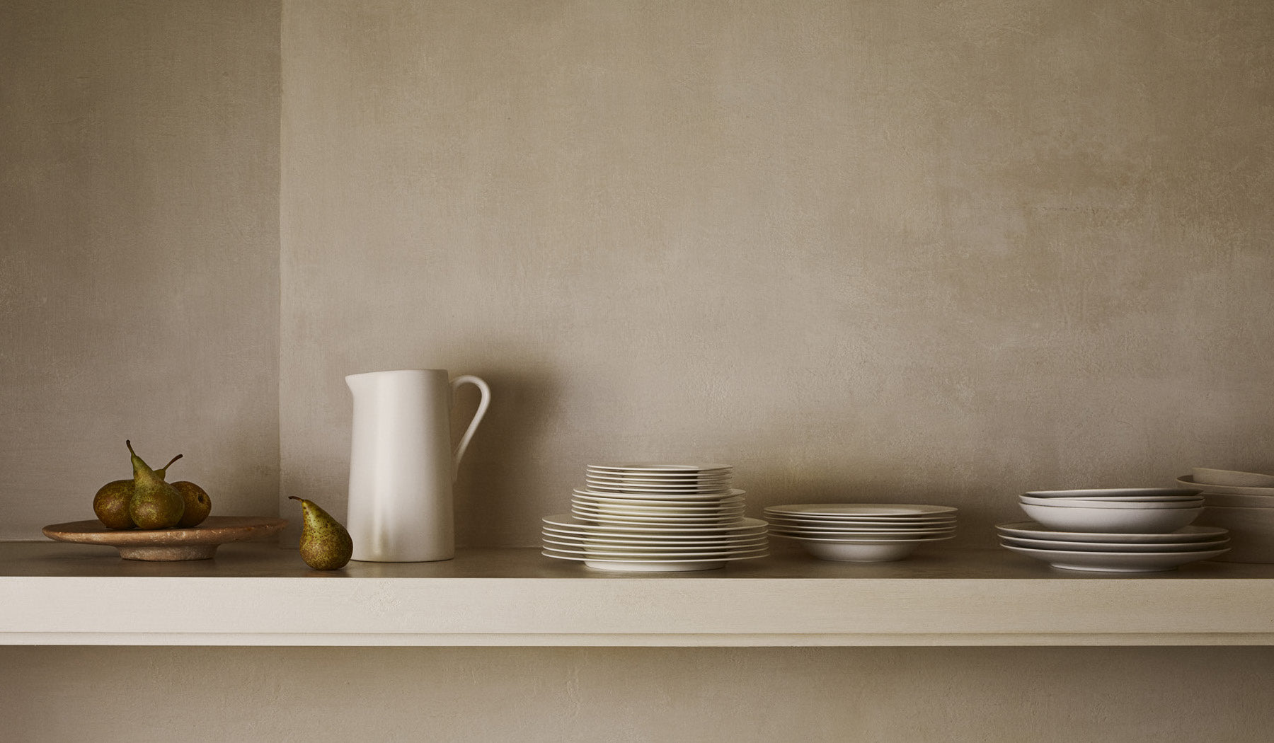 New Mags Arranging Things - Colin King Bok