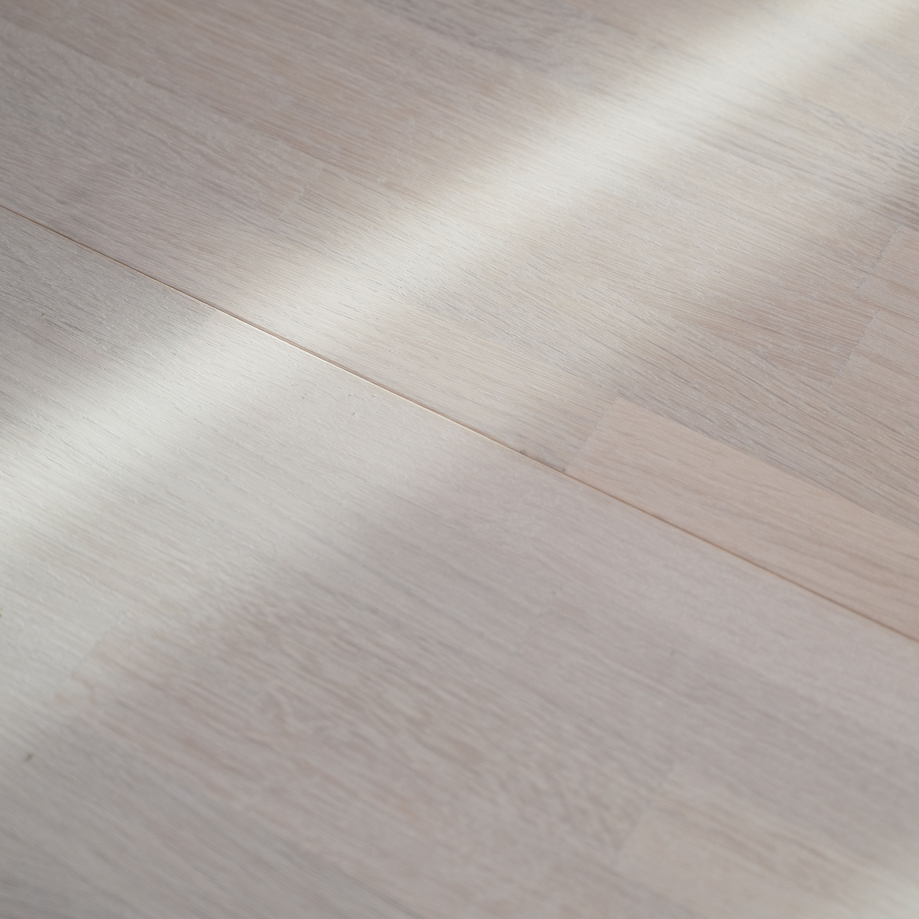 Rowico Home Clapperton Esstisch Weißpigmentiert Ø140