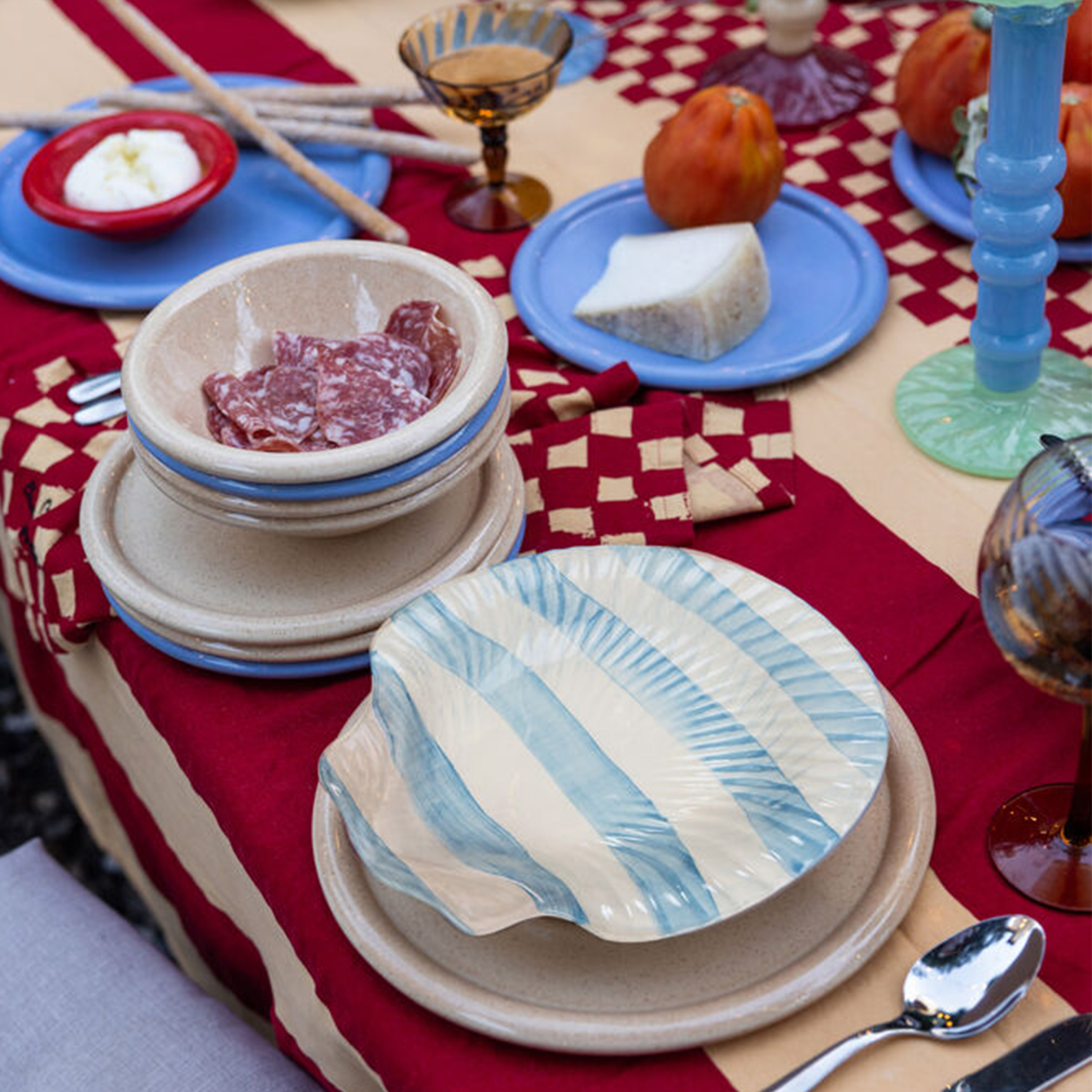 Byon Armona Tallrik Ljusblå/vit Ø23