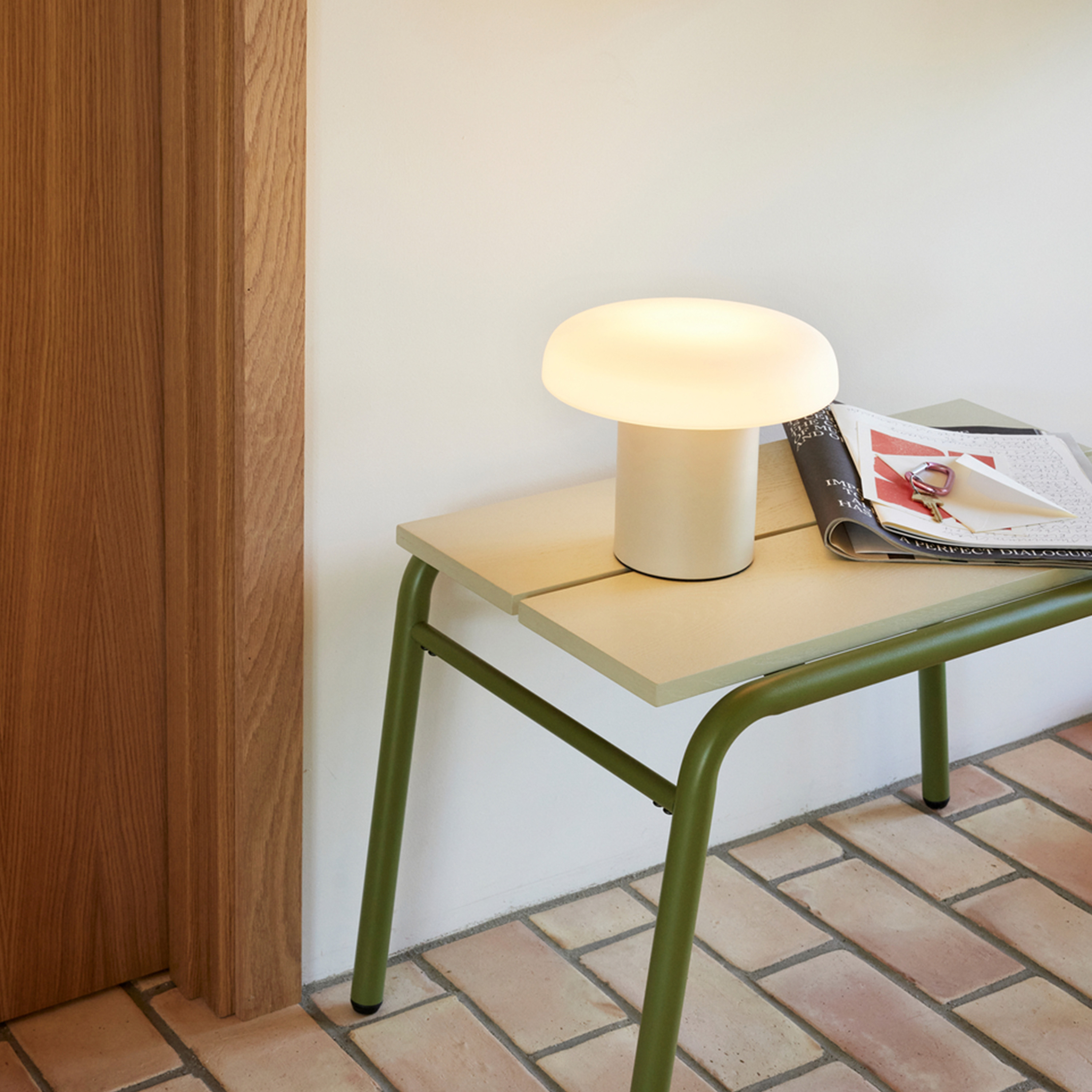 Hübsch Ateliers Pöytävalaisin Sand/White Ø25cm