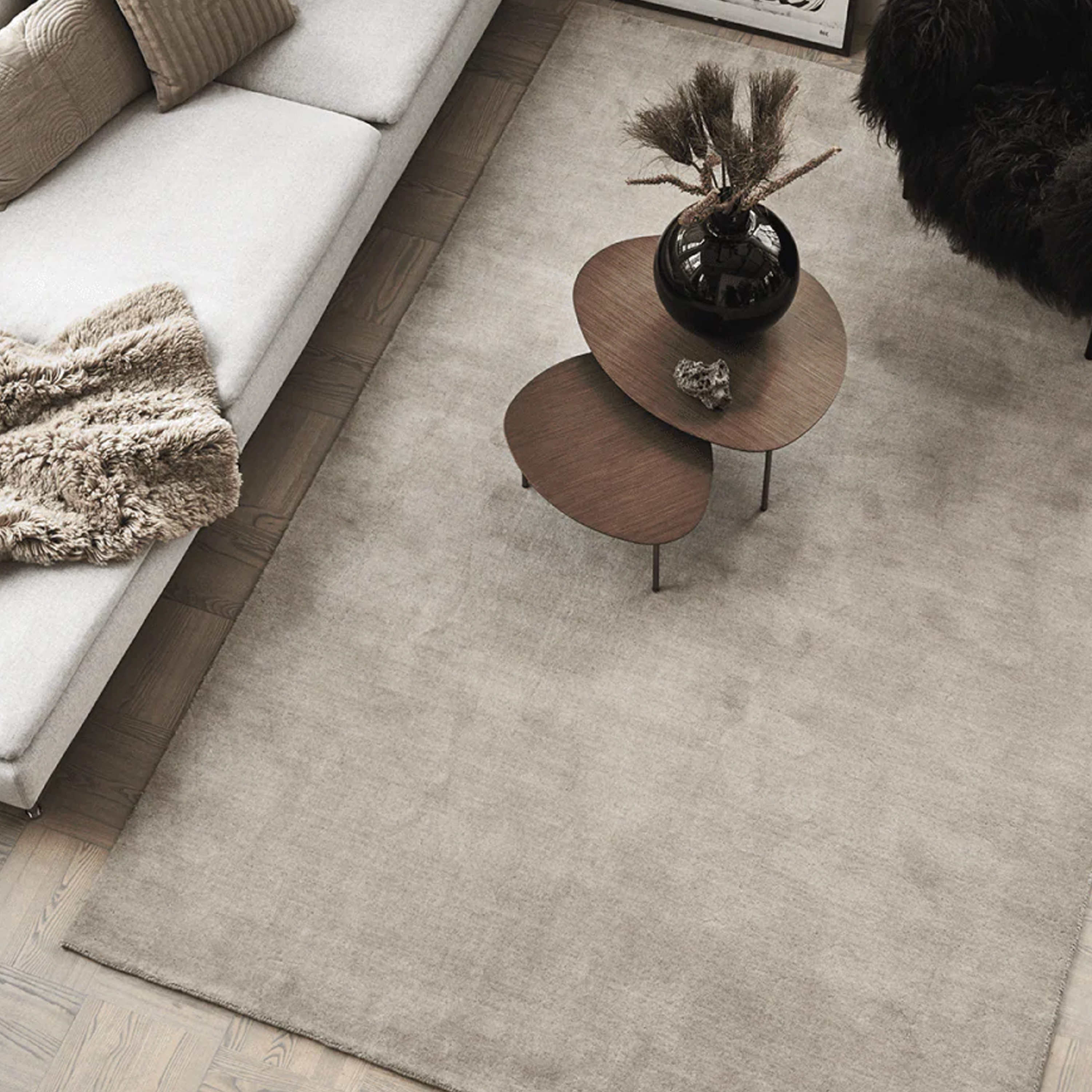 Classic Collection Solid Ullmatta Beige 200x300