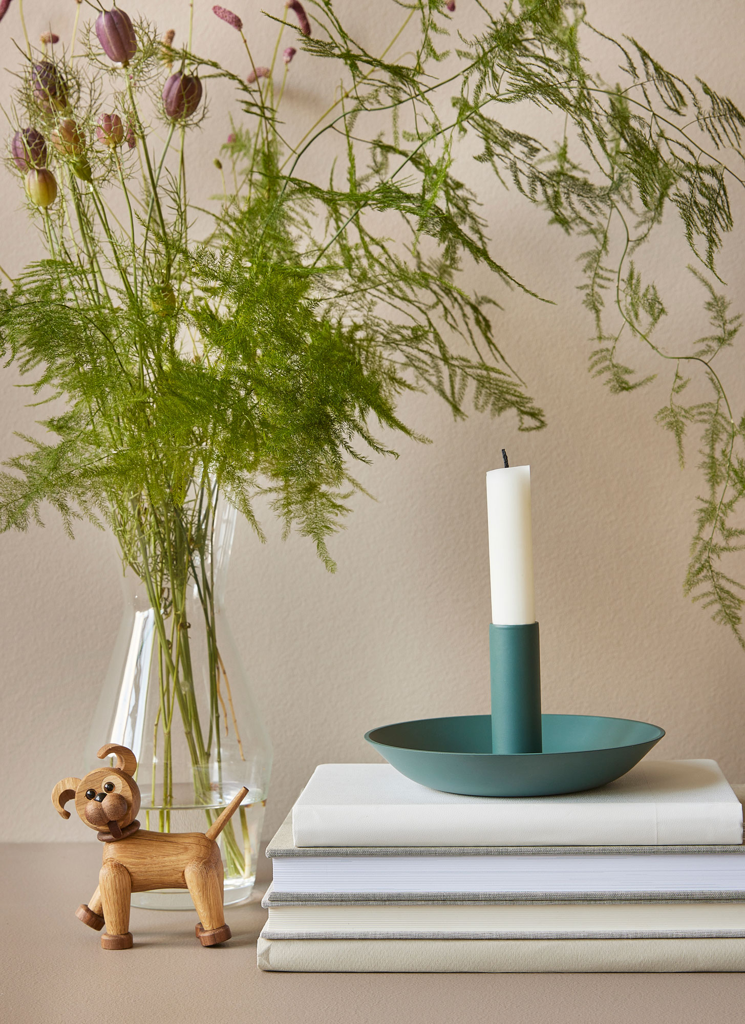 Spring Copenhagen The Water Lily Kynttilänjalka Forest Green Ø15