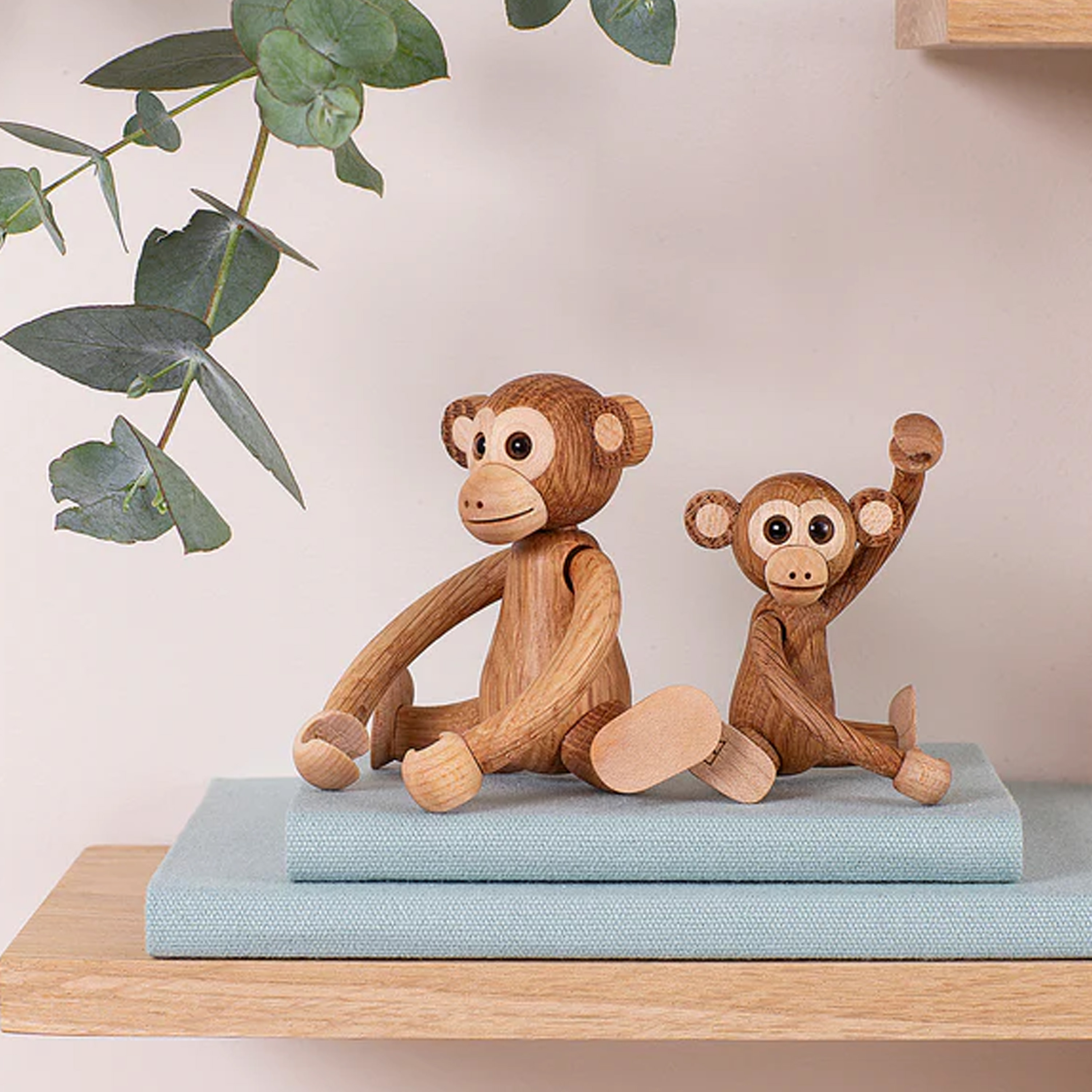 Spring Copenhagen Swing Affendekoration Eiche 8cm