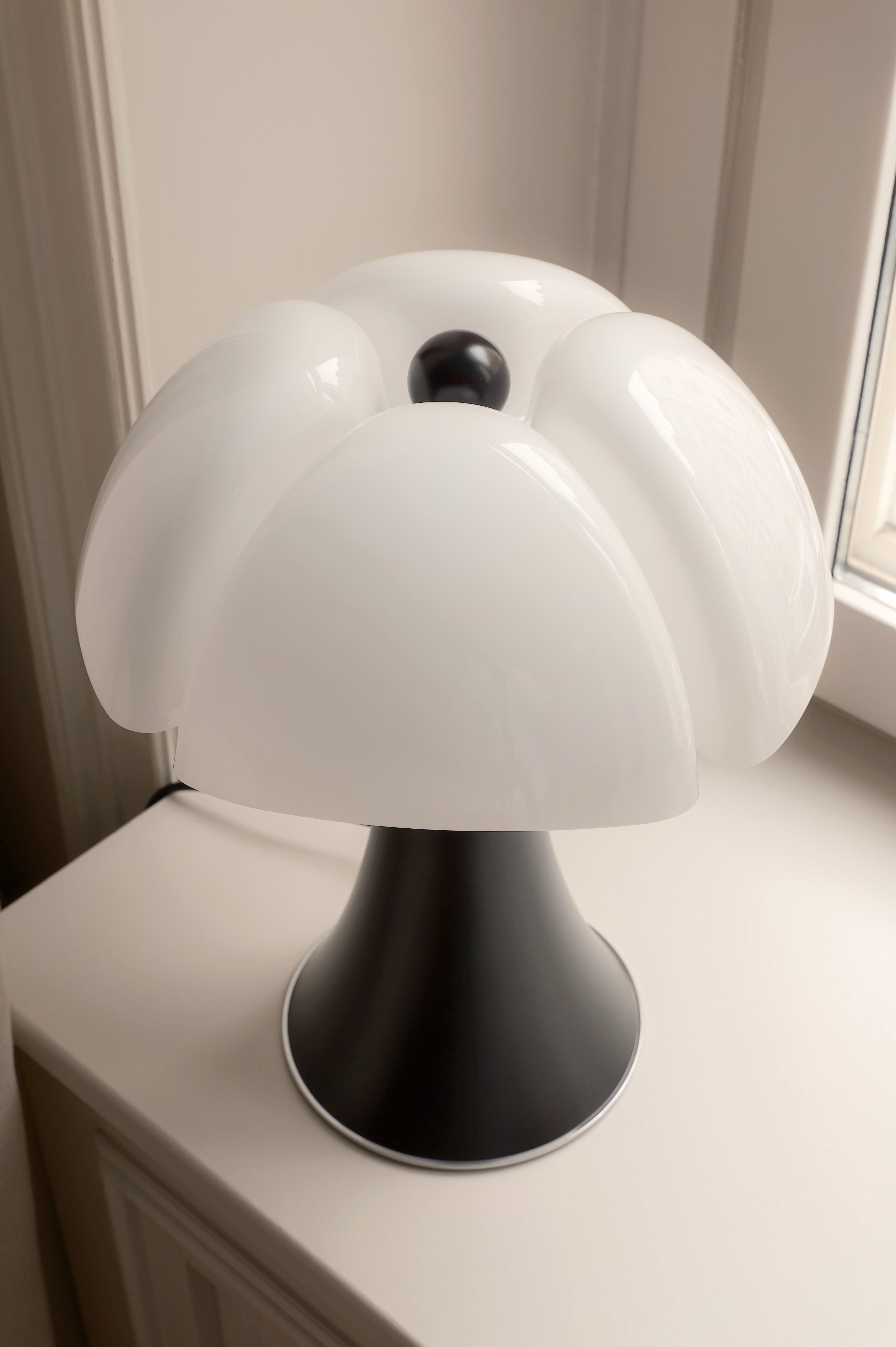 Martinelli Luce Pipistrello Mini Pöytävalaisin Himmentimellä LED Tummanruskea