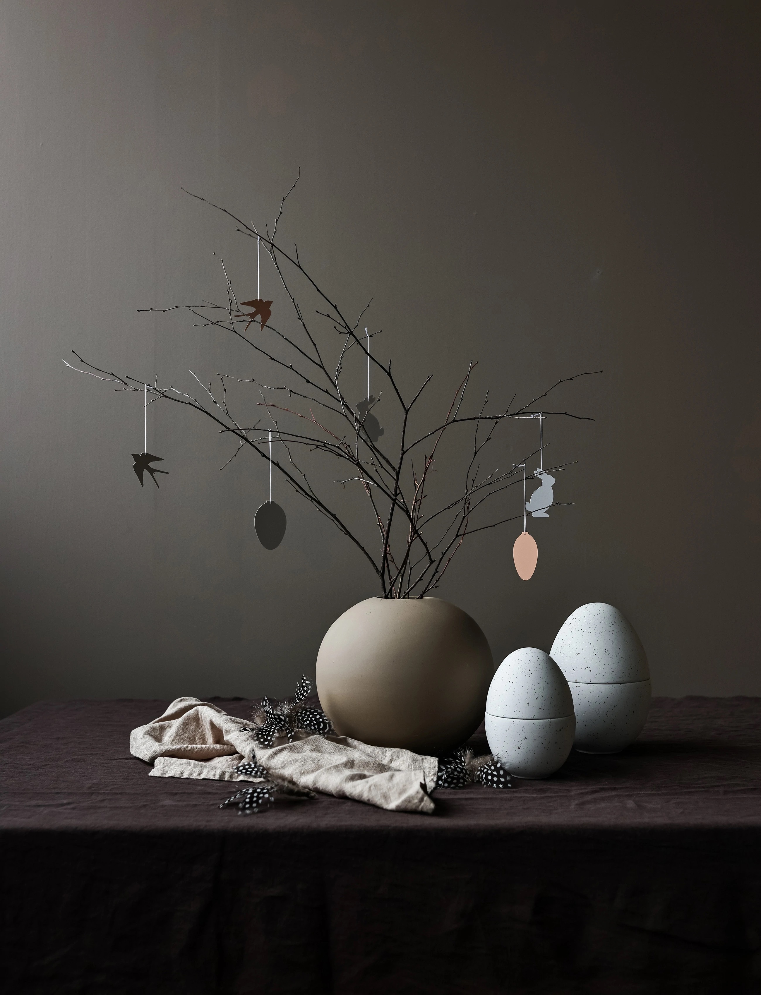 Cooee Design Bonbonniere White/Mud 14cm