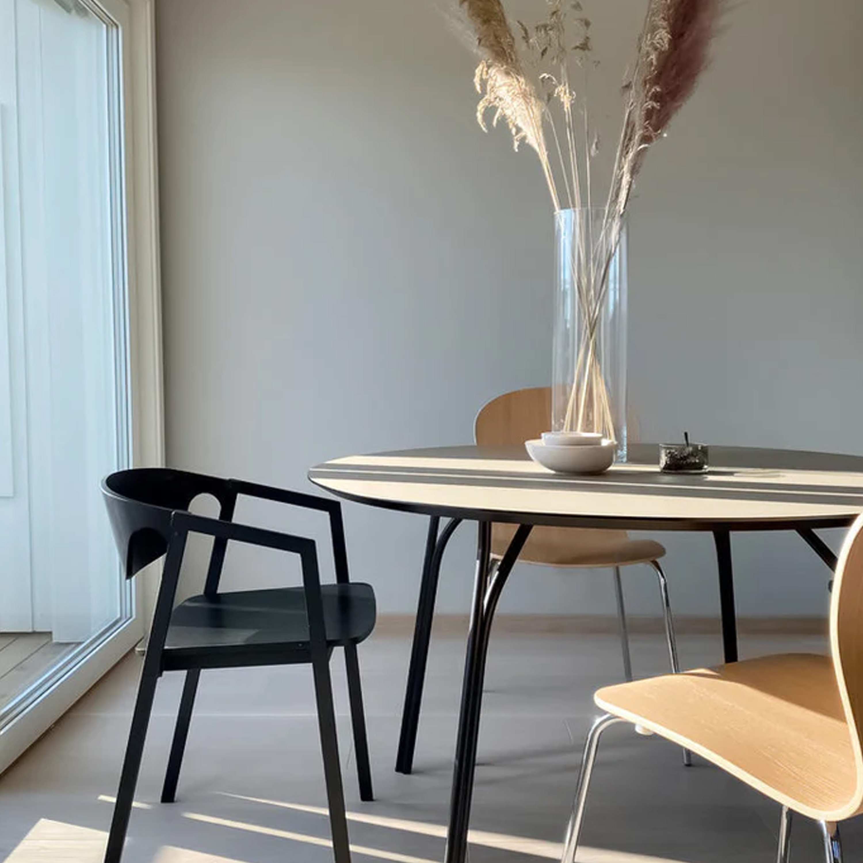 Woud Tree Ruokapöytä Beige/Musta 120 cm