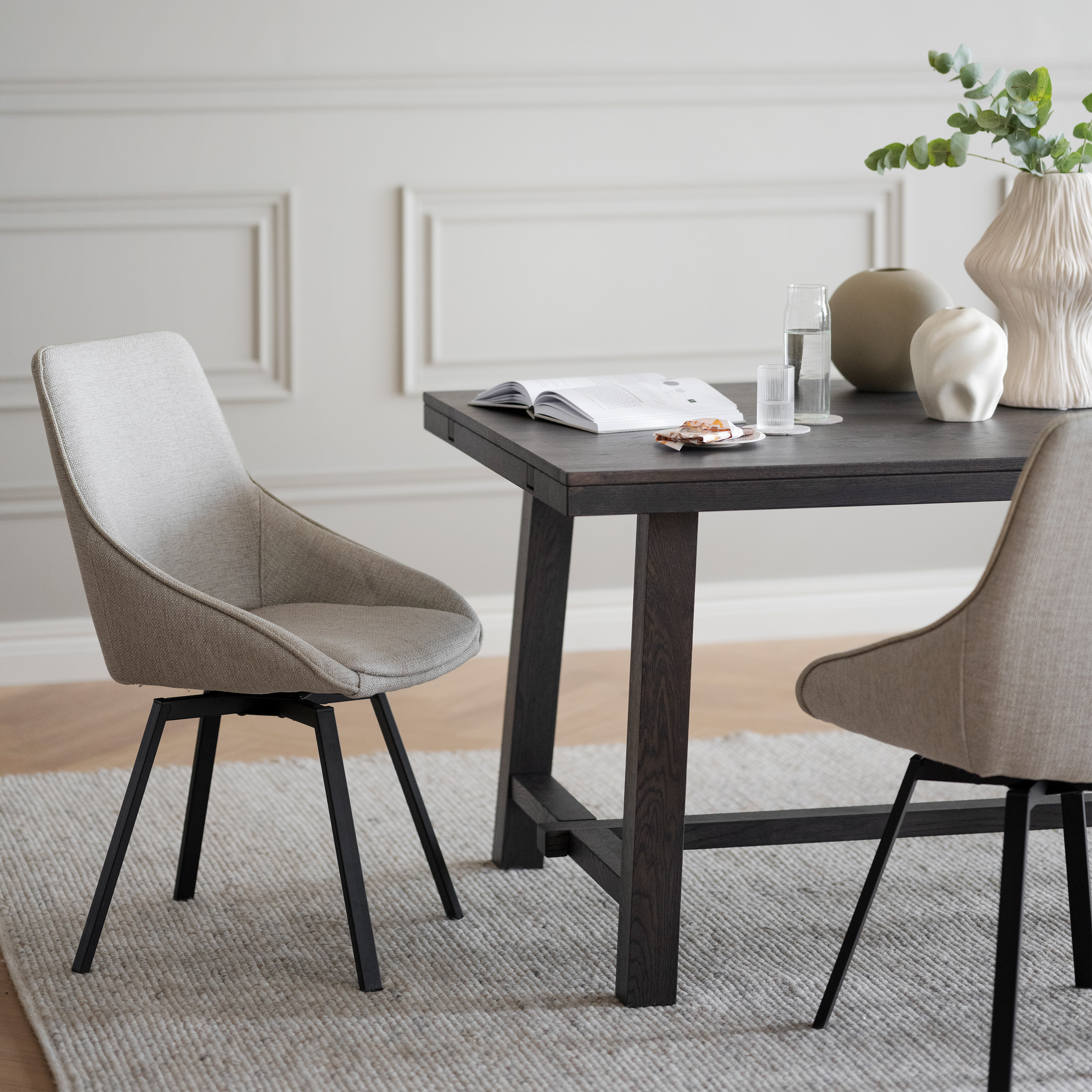 Rowico Home Brooklyn Matbord Mörkbrun Ek 220cm