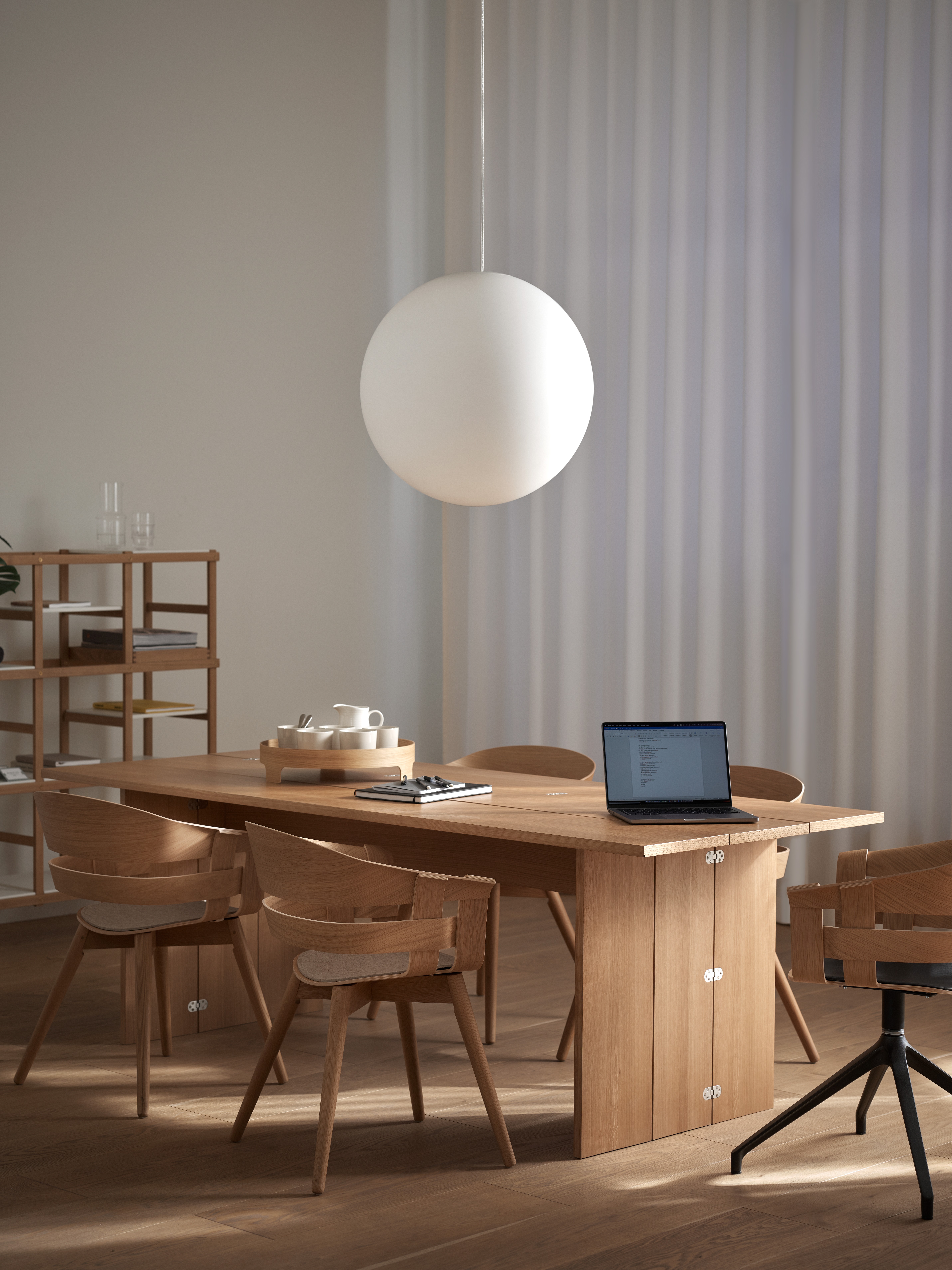 Design House Stockholm Luna Taklampa Opal XL