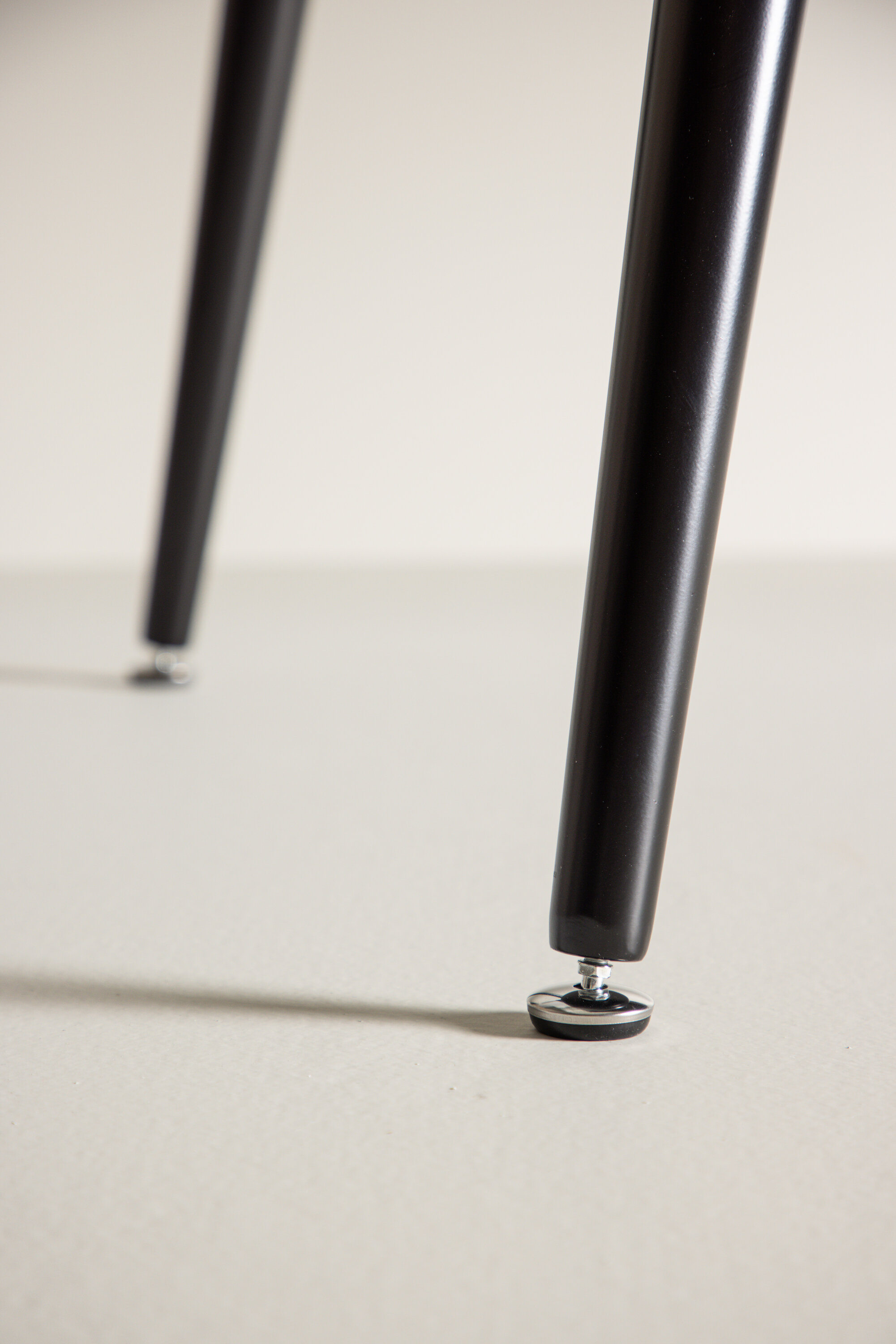 Venture Home Diana Matbord Svart 180cm