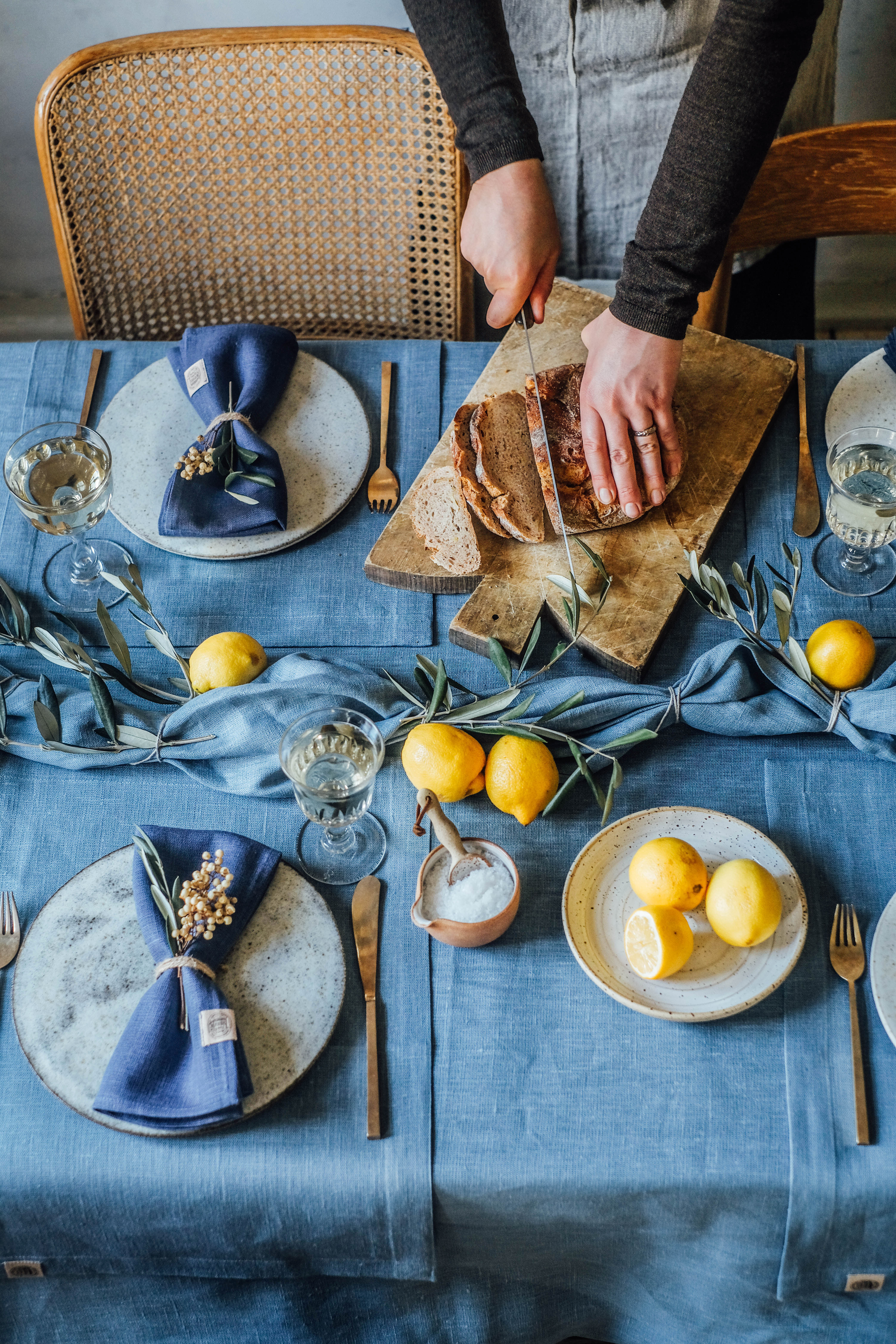 Lovely Linen Lovely Linneduk Dusty Blue 145x380