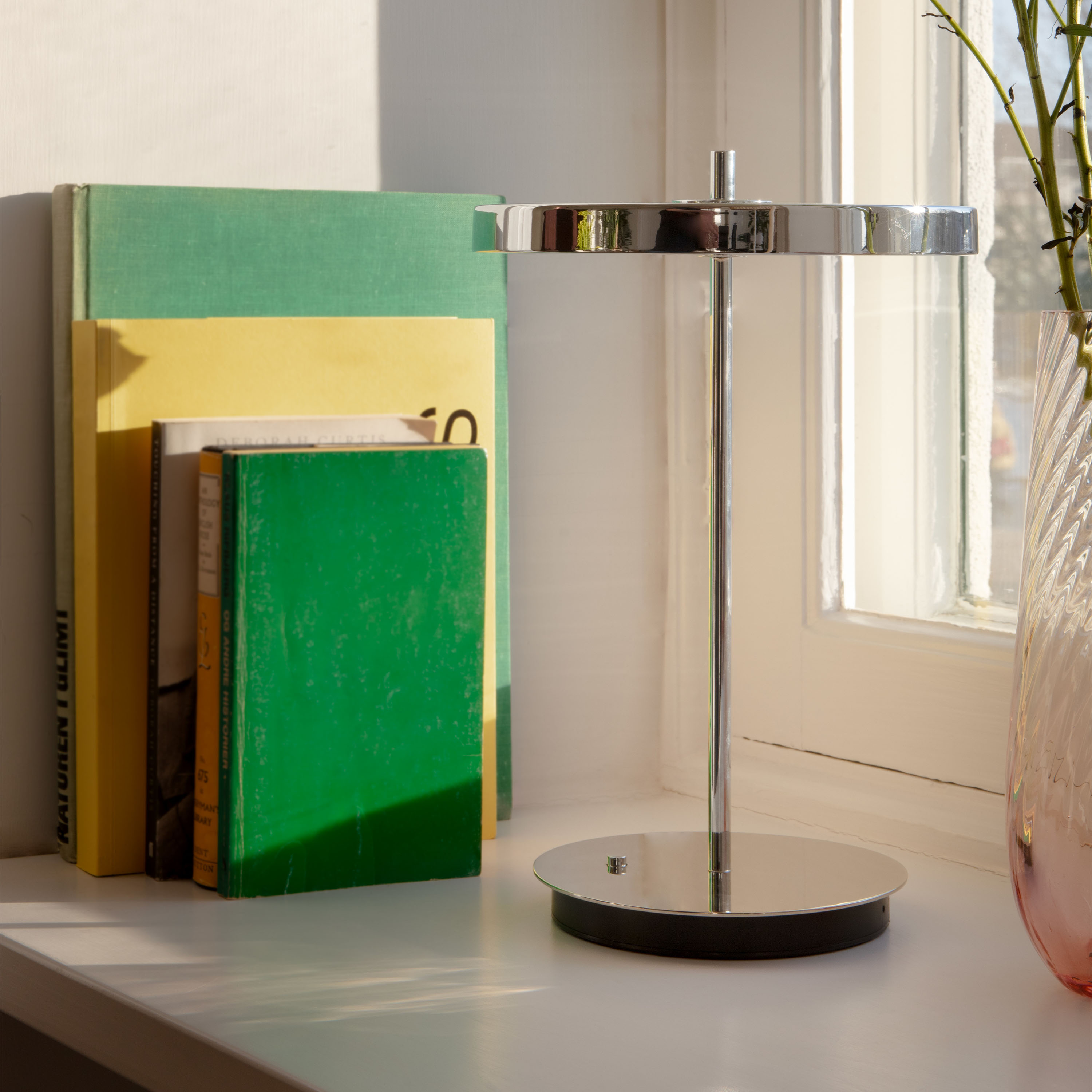 Umage Asteria Move Monochrome Portabel Bordslampa Steel