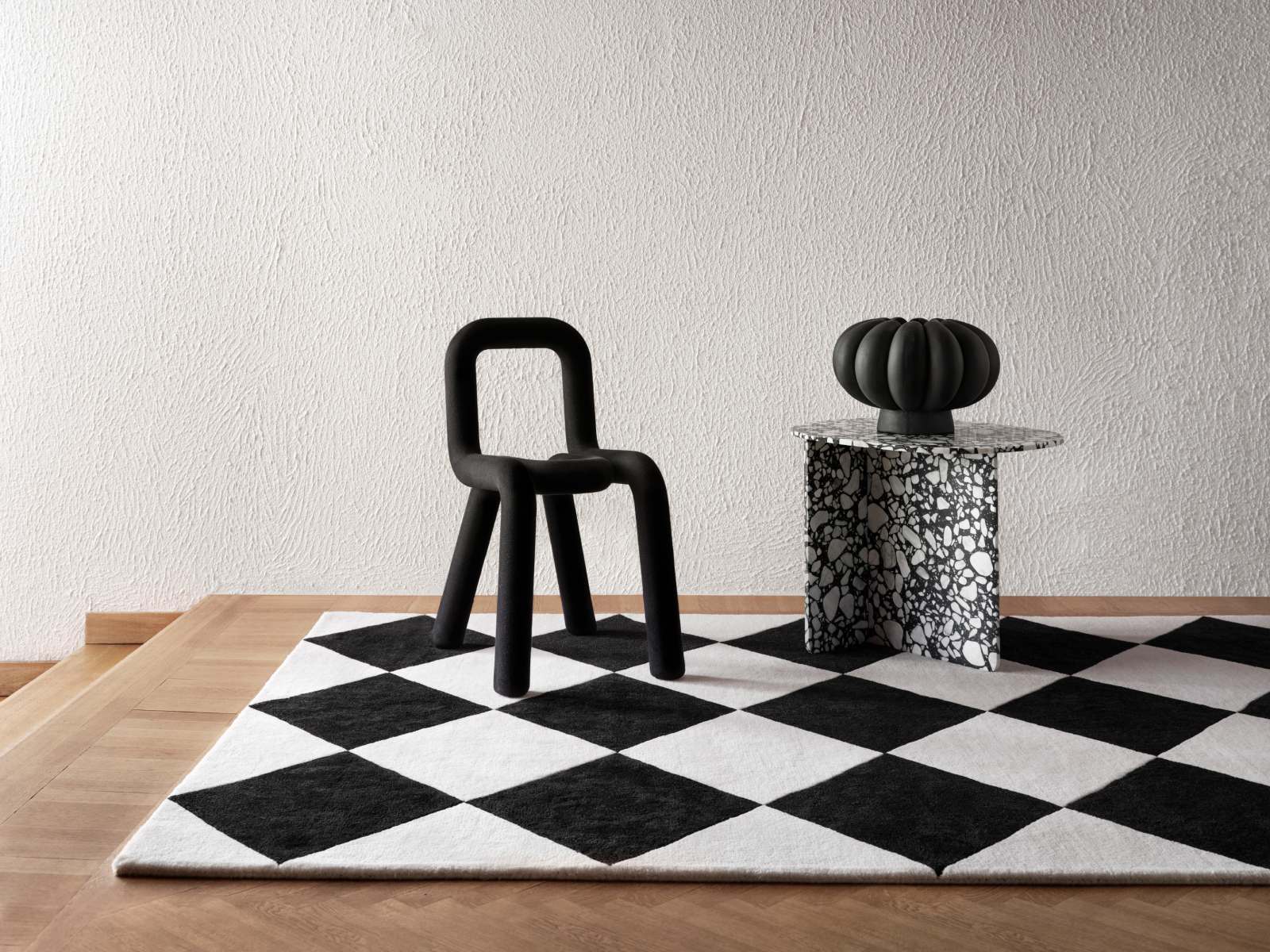 Tinted Tenman Villamatto Musta/Valkoinen 200x300