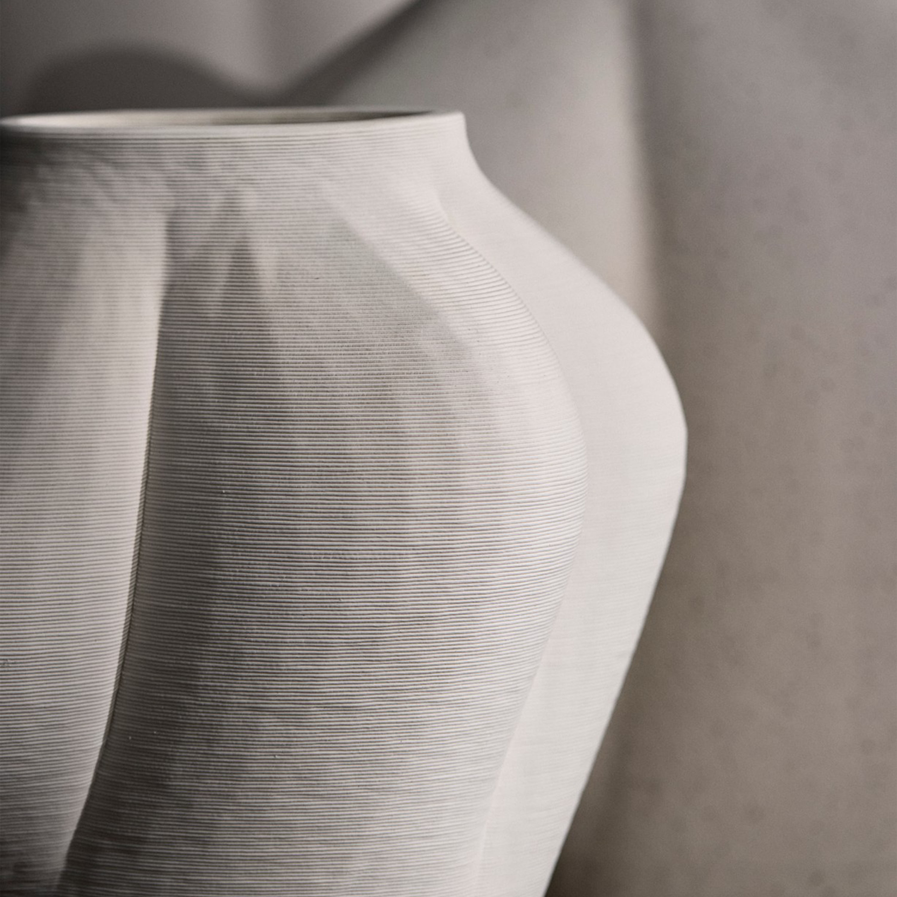 AYTM Saltare Vase Krem Small