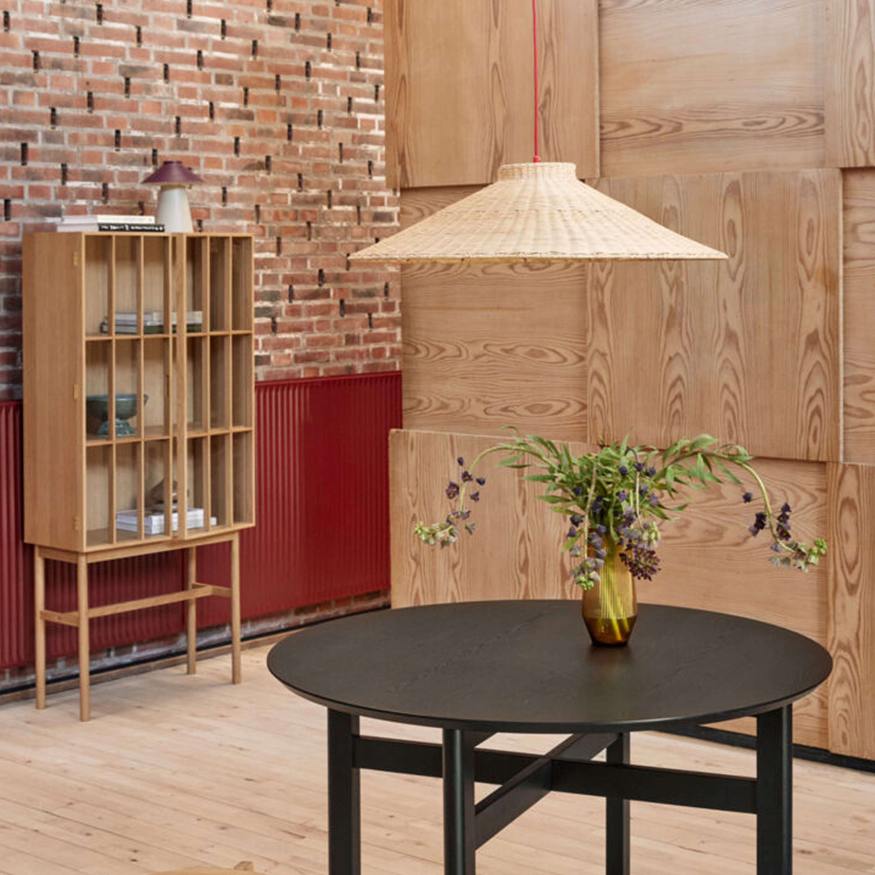 Hübsch Chand Trapeze Taklampa Natur/Röd