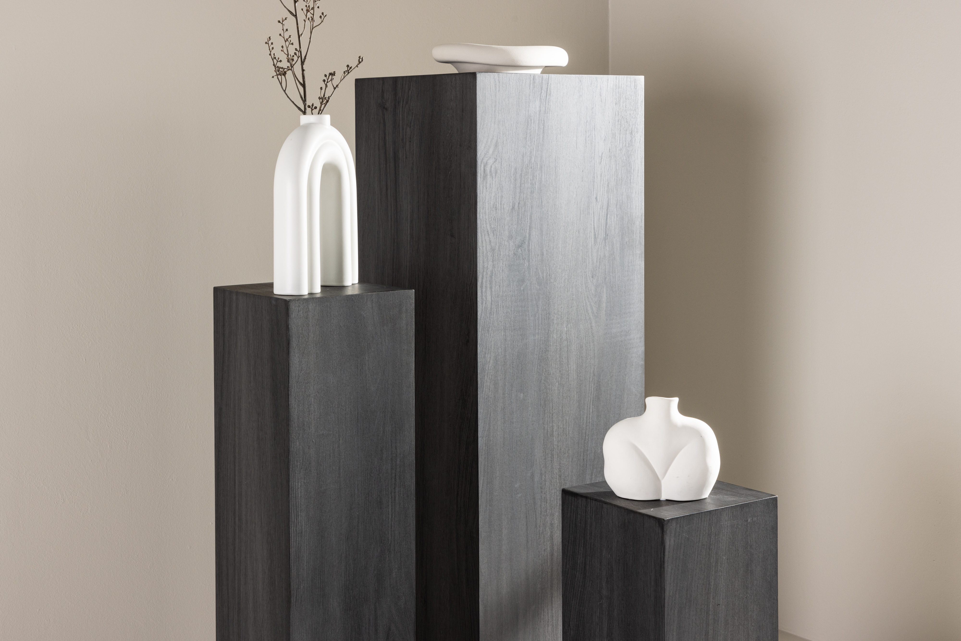 Vind Ramsvik Piedestal Black 65cm