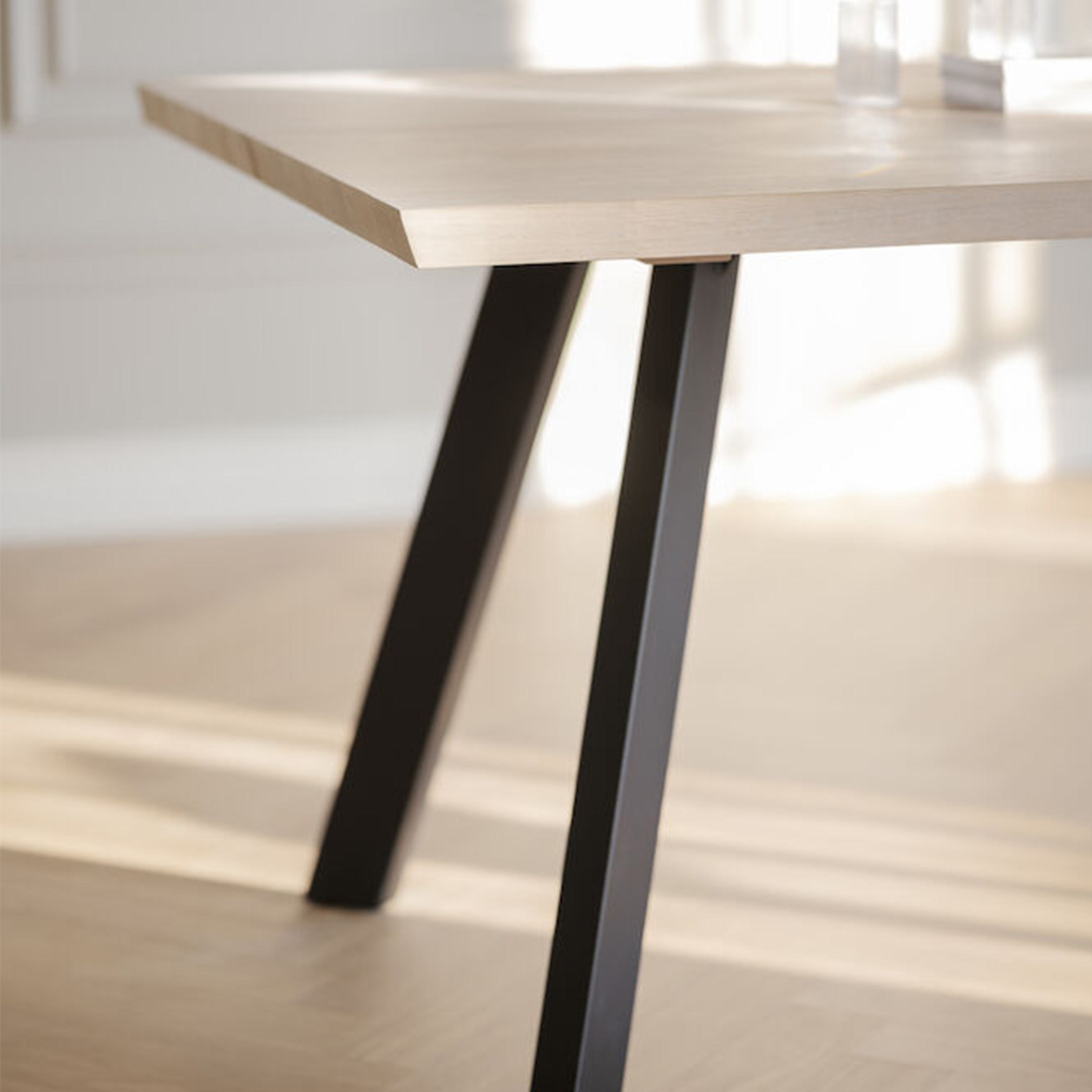 Rowico Home Fred Matbord Vitpigmenterad 170cm