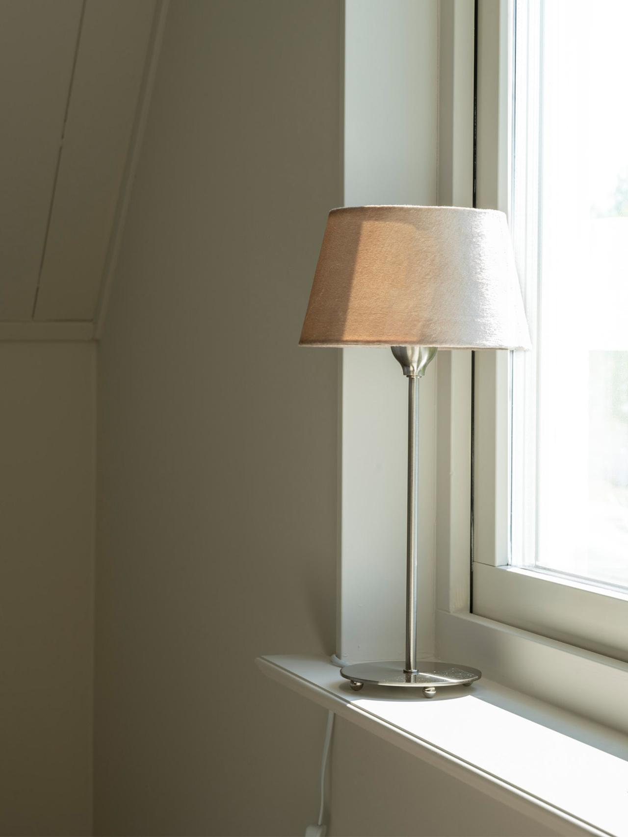 Watt &amp; Veke Line Lampunjalka Matt Chrome 45cm