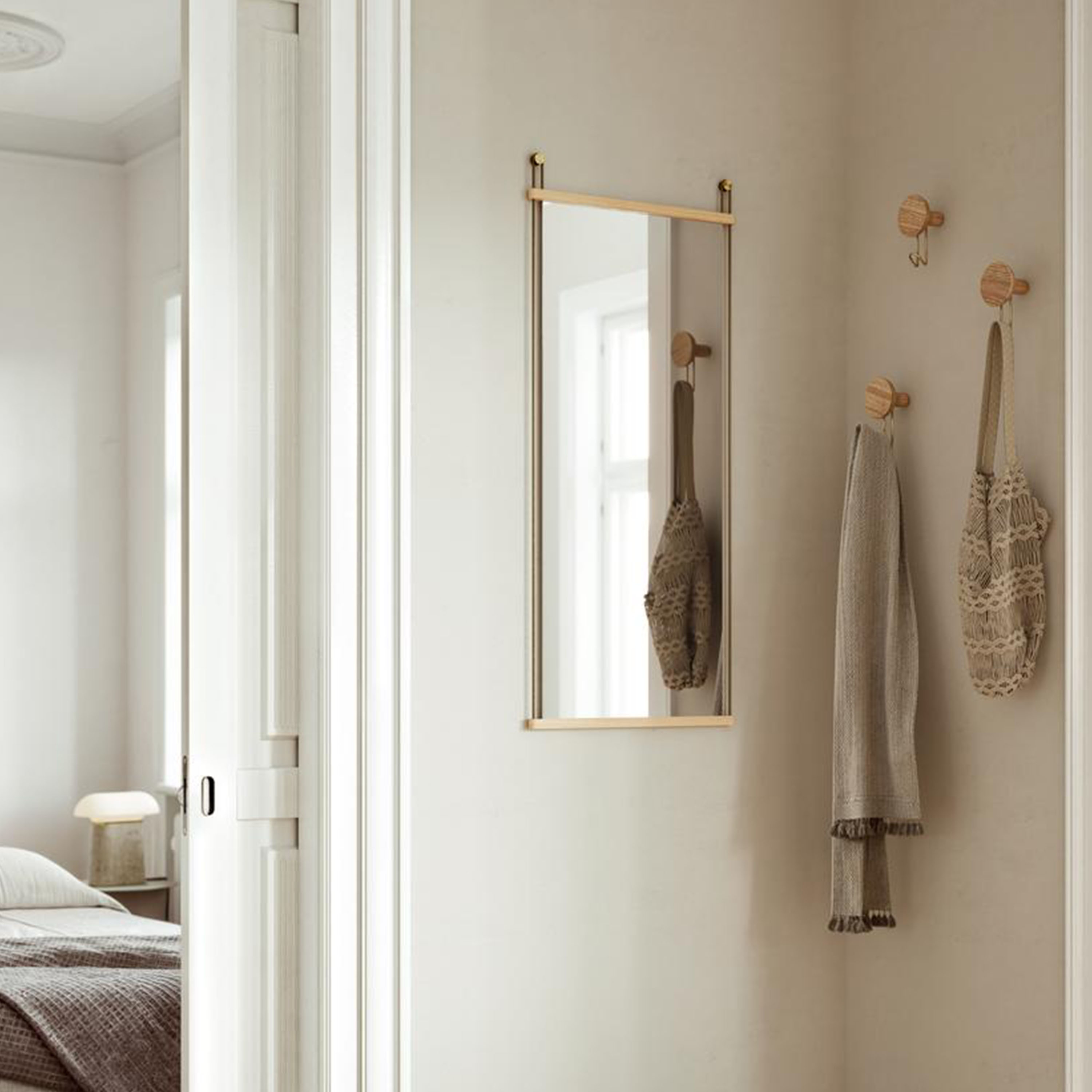 Woud Suspended Peili Large