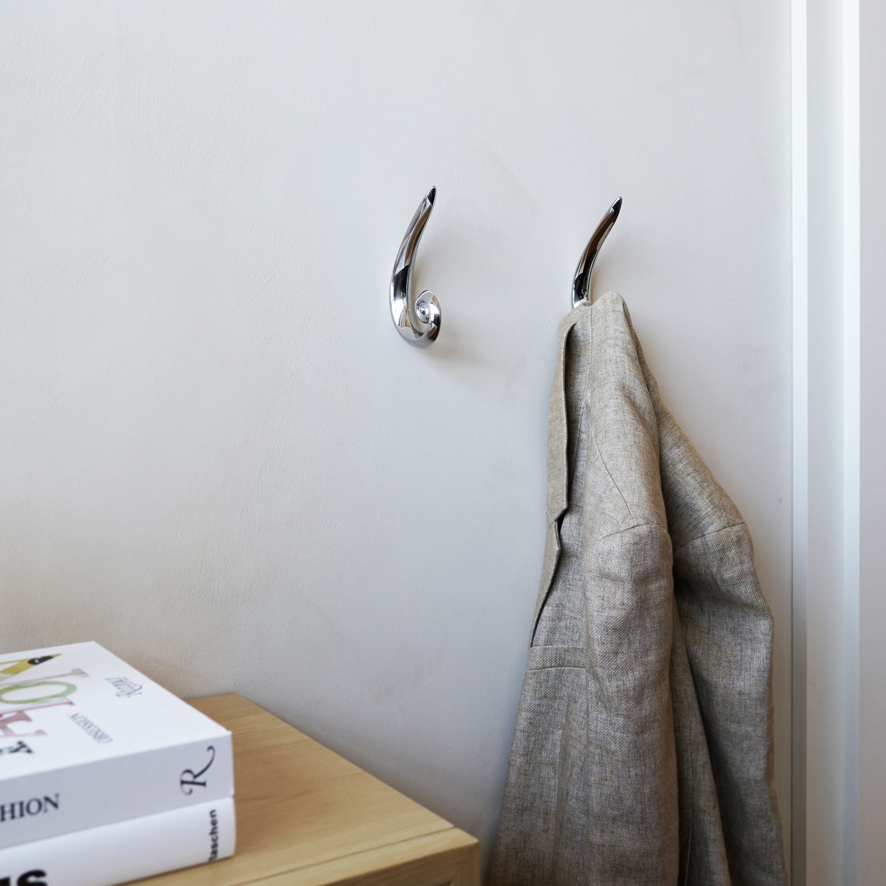 Hein Studio Noelle Väggkrok Titanium