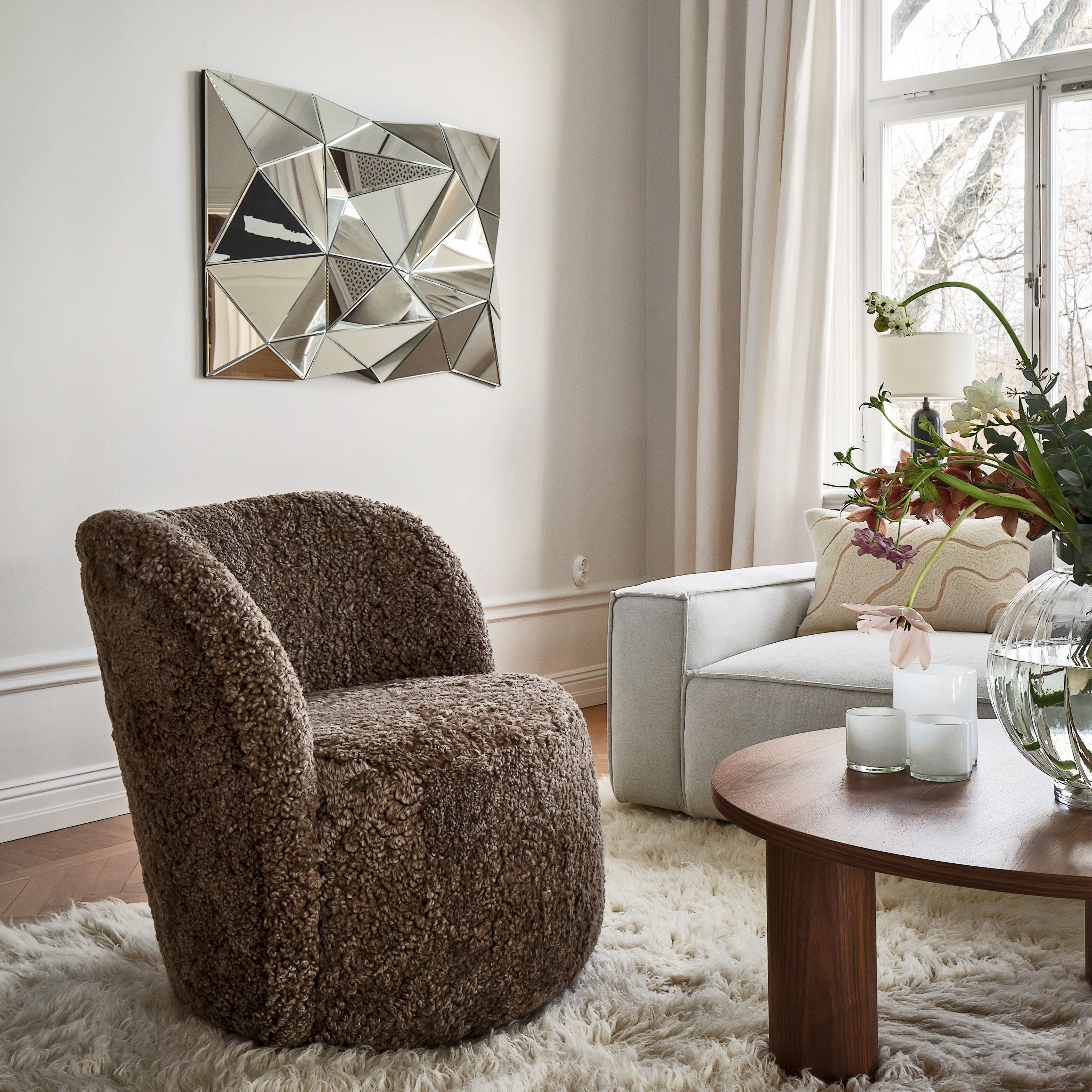 Sleepo Collection Lollo Fåtölj Fårskinn Brown