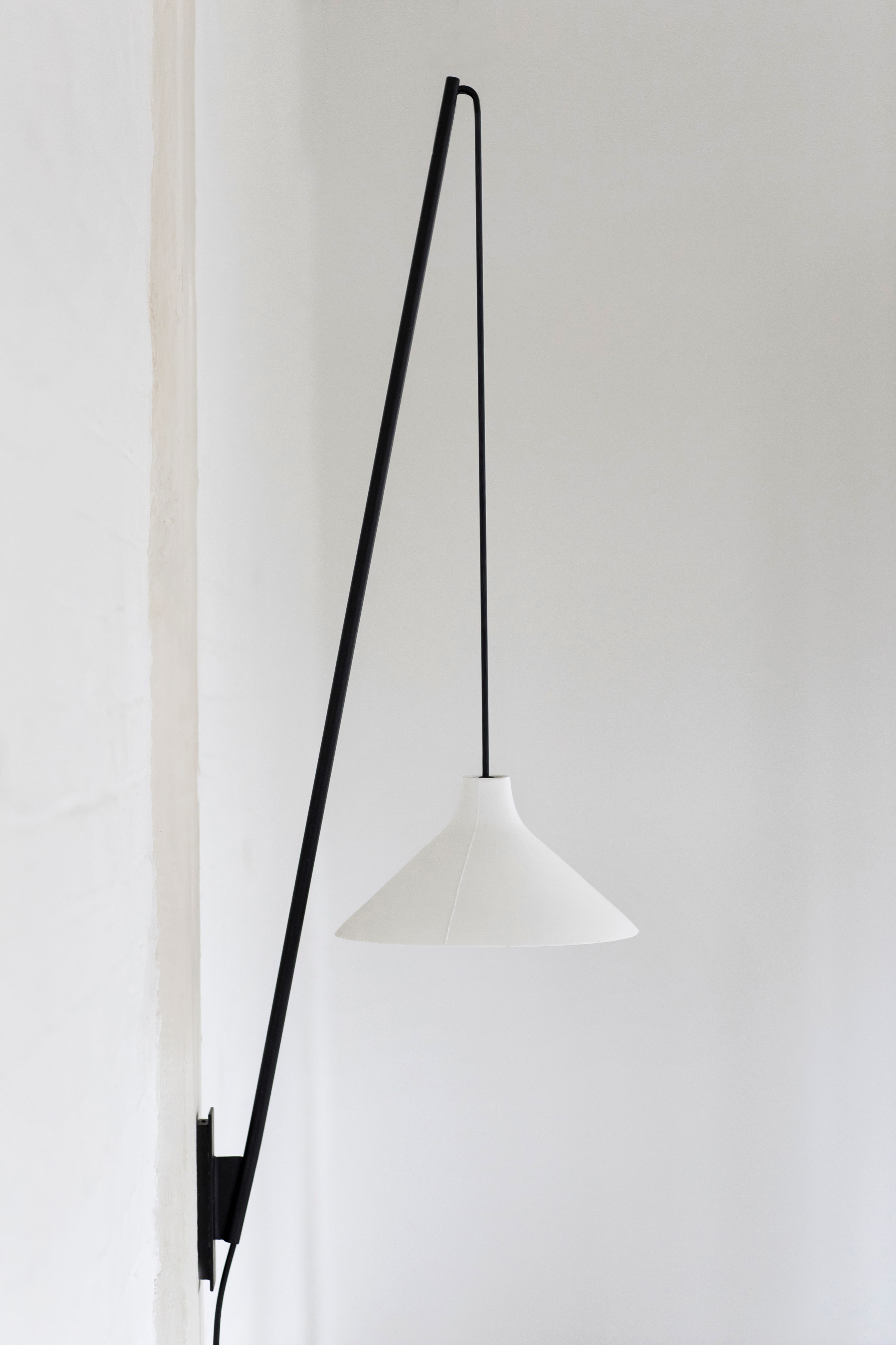 Serax Seam Vegglampe Hvit M