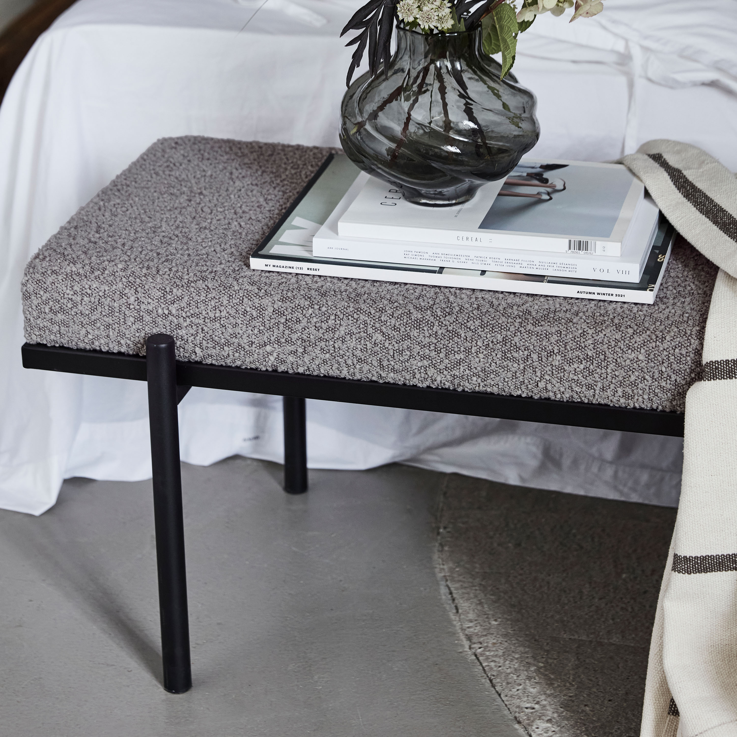 House Doctor Lao Penkki Harmaa 160 cm