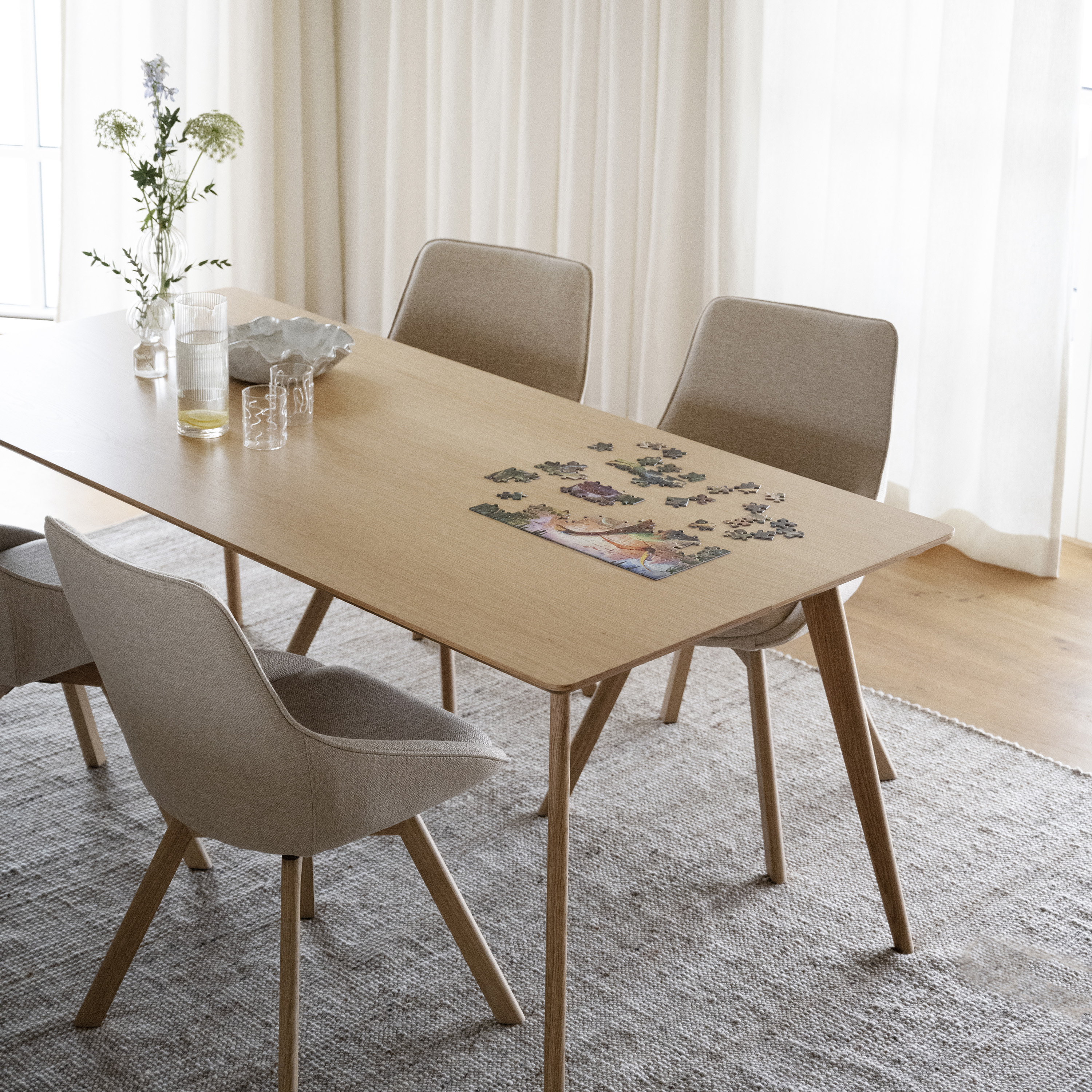 Rowico Home Alison Matstol Ljusbeige/Ek