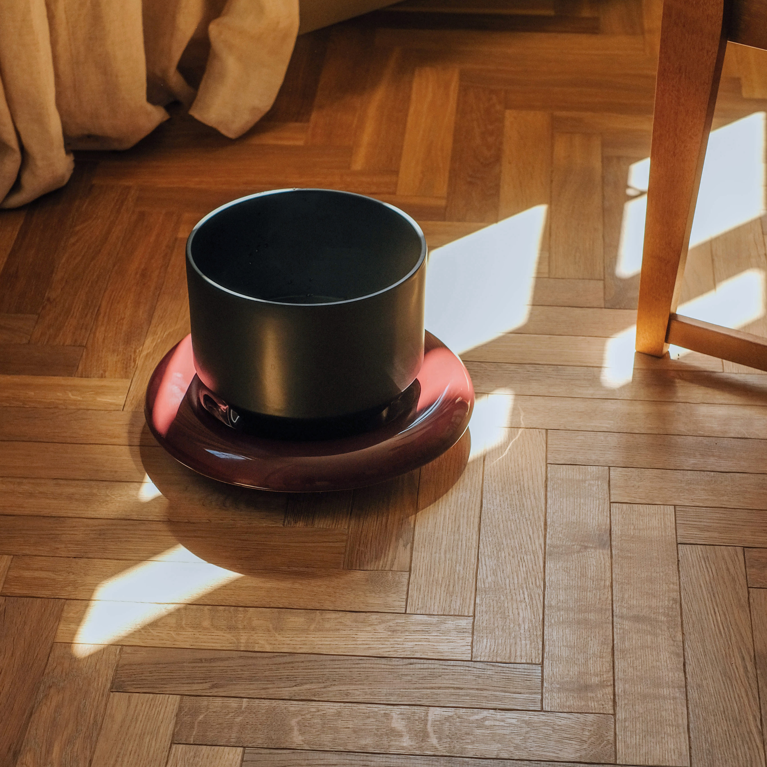 Bergs Potter Lily Untersetzer glasiert Deep Burgundy Ø21