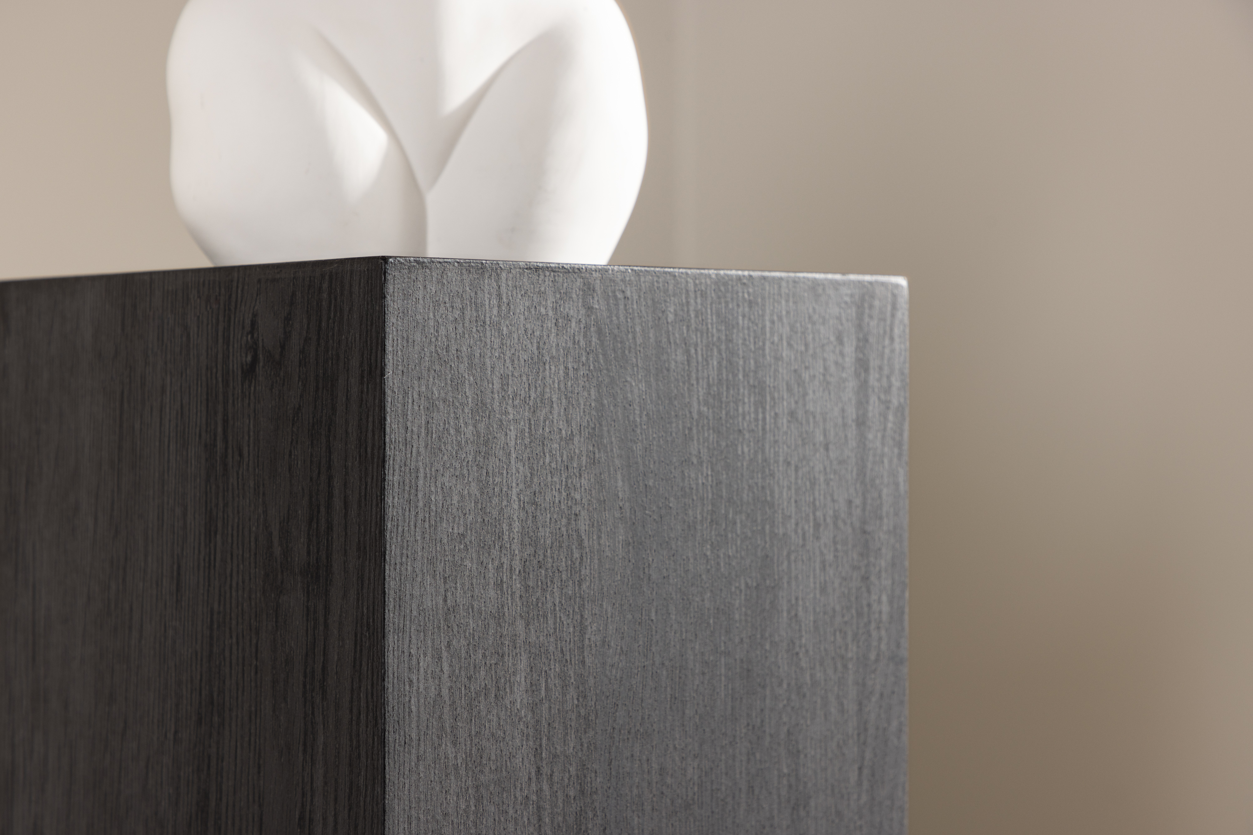 Vind Ramsvik Piedestal Black 65cm