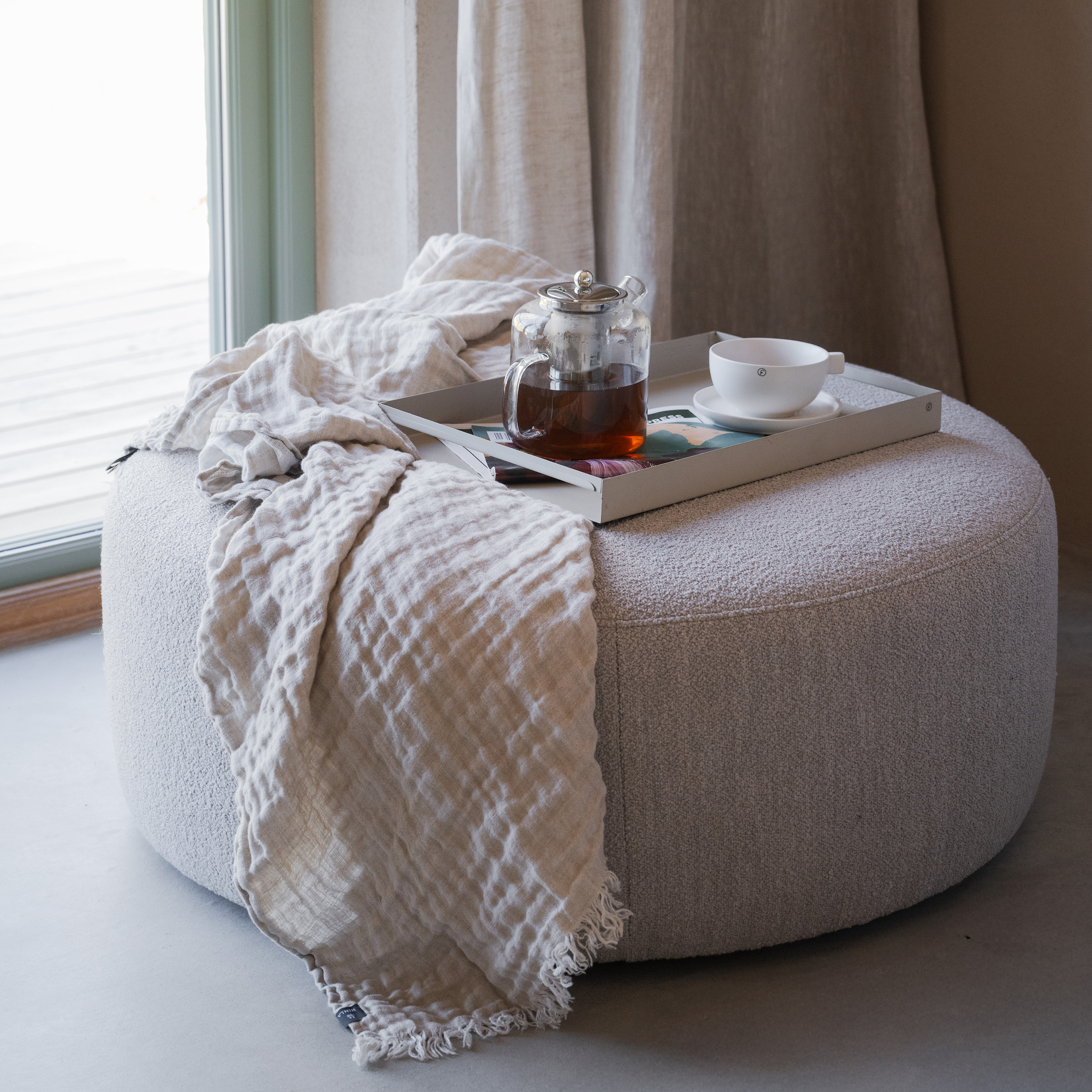 Rowico Home Joplin Sittpuff Ljusbeige Ø90