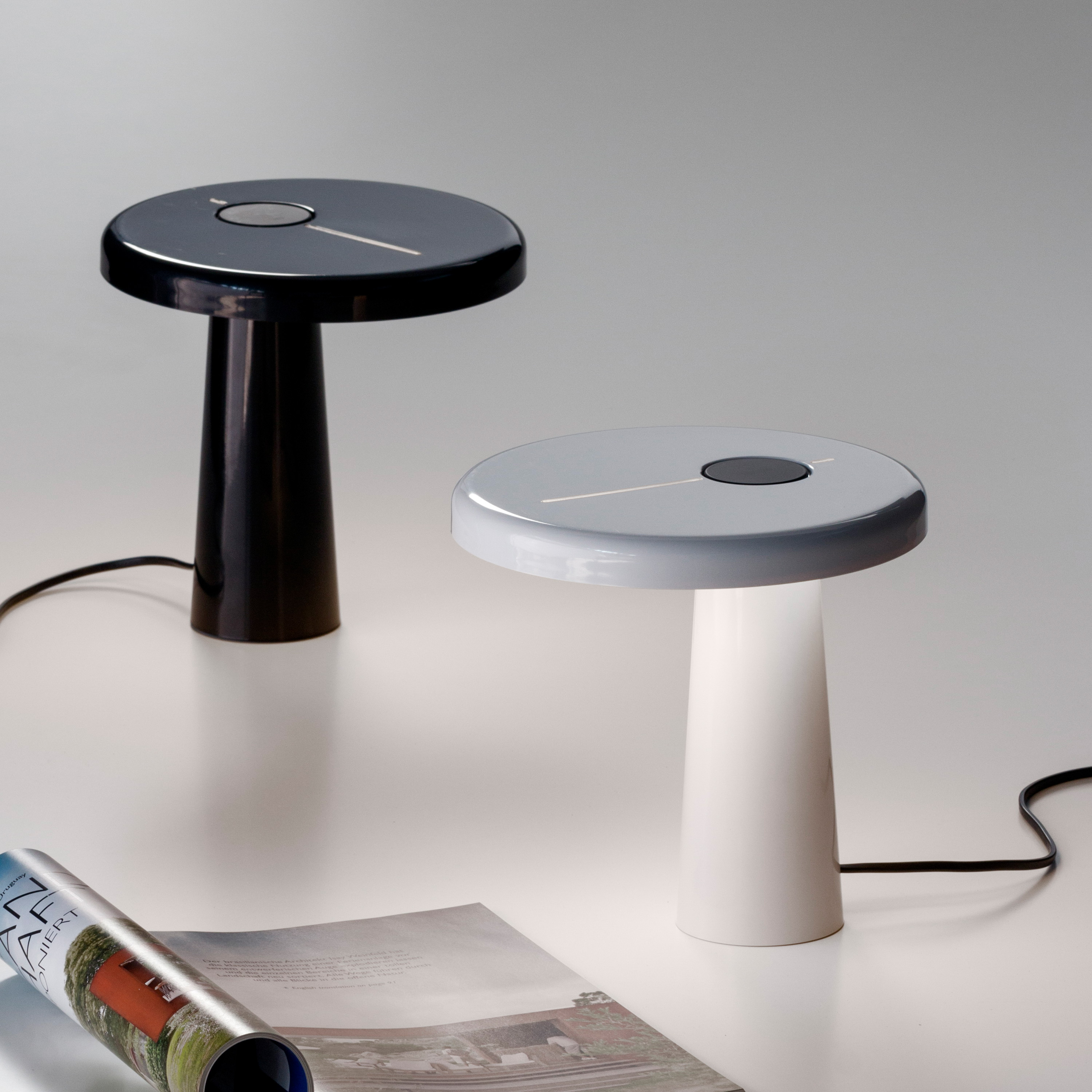 Martinelli Luce Hoop Tischlampe LED Schwarz Ø21